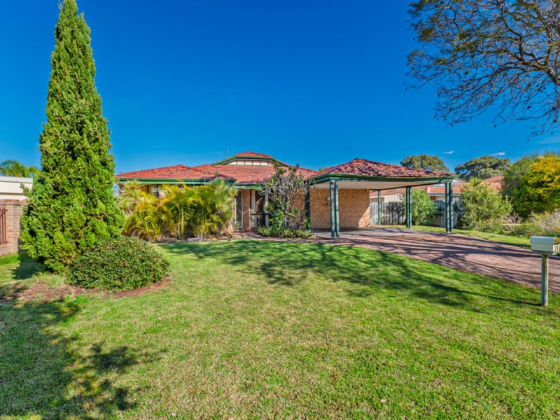 19 Prestwick Green, Meadow Springs, Meadow Springs