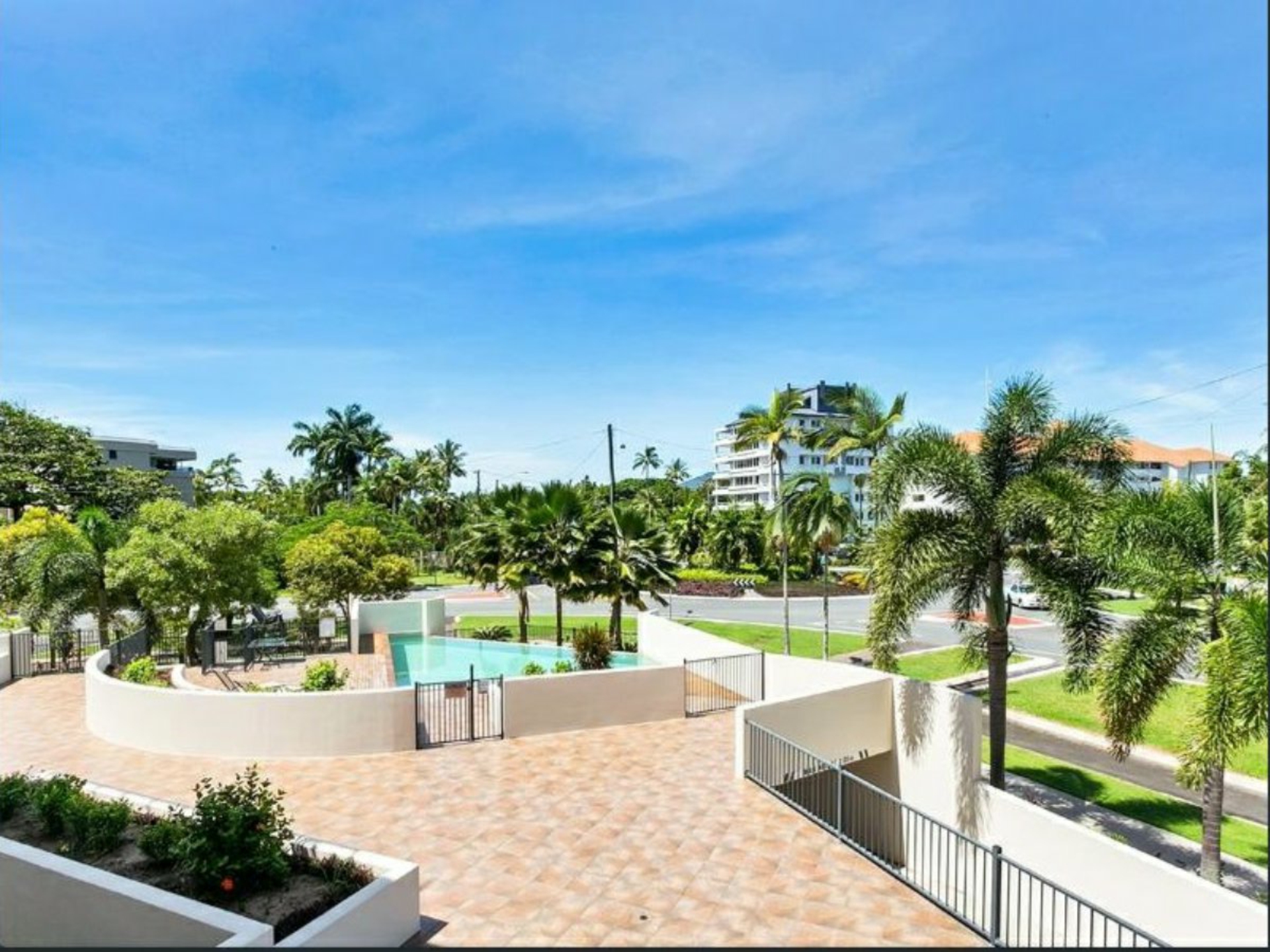 316/331-335 Lake Street, Cairns North