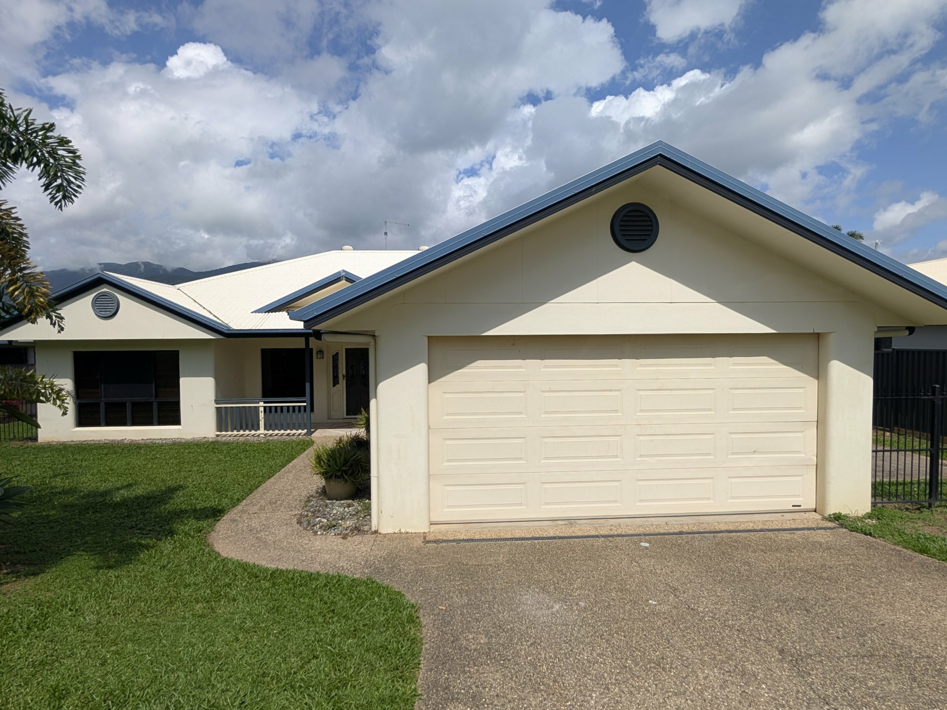 13 St Albans Close, Brinsmead
