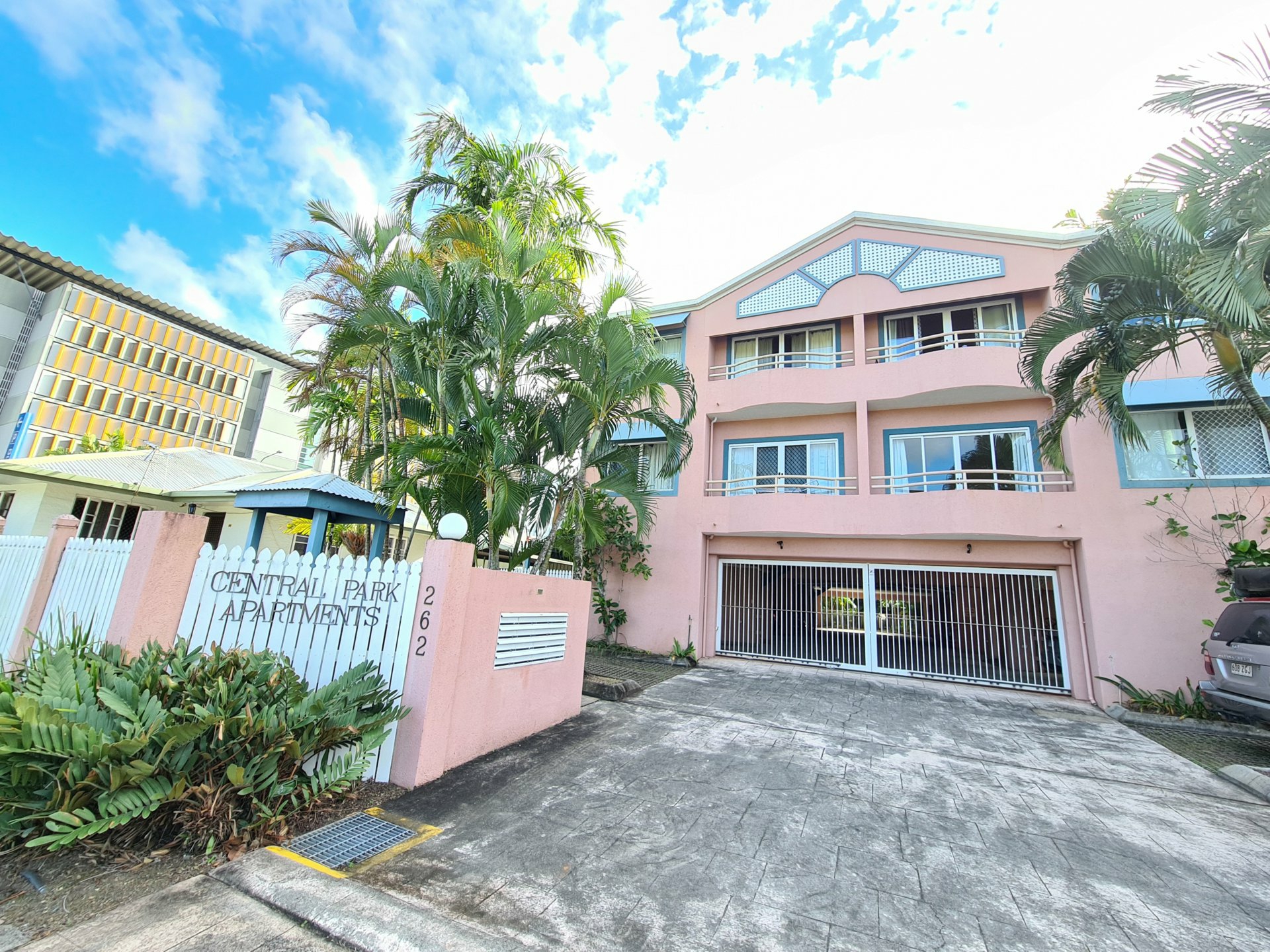 14/262 Grafton Street, Cairns North