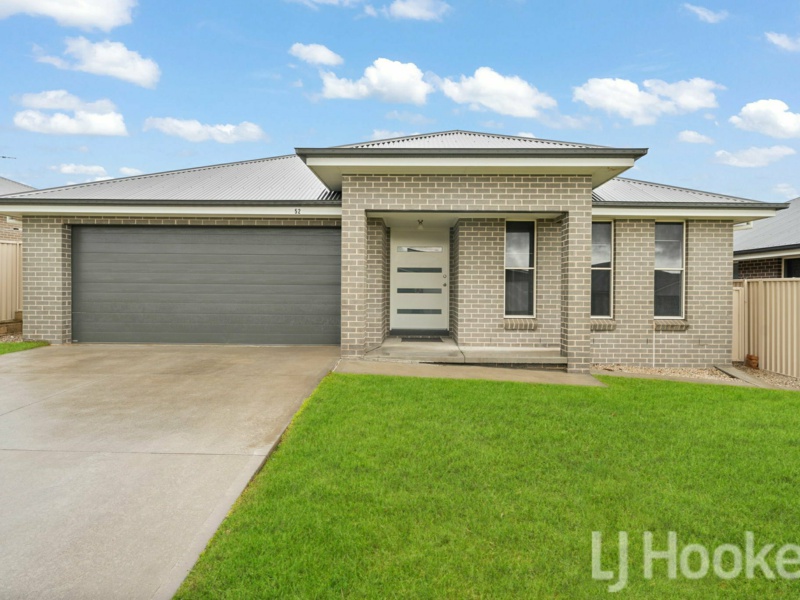 52 Mendel Drive, Kelso, Kelso