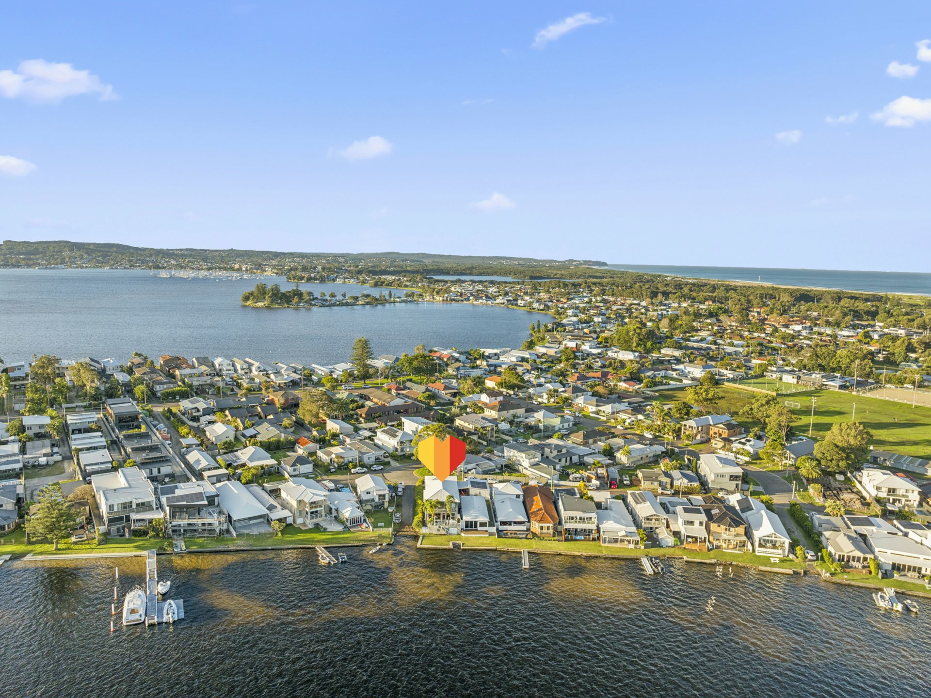 1 Marks Parade, Marks Point