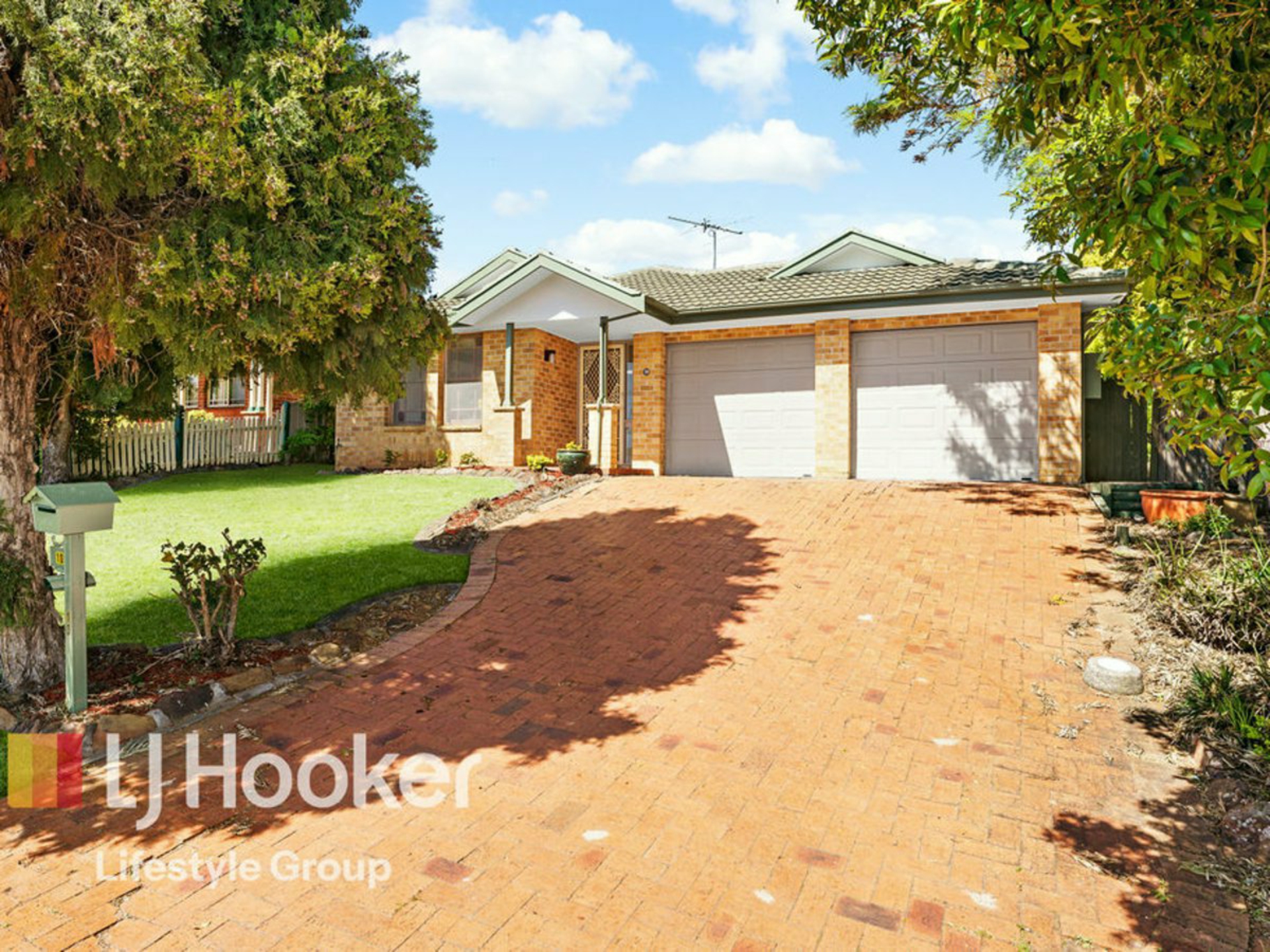 10 Burnett Avenue, Mount Annan