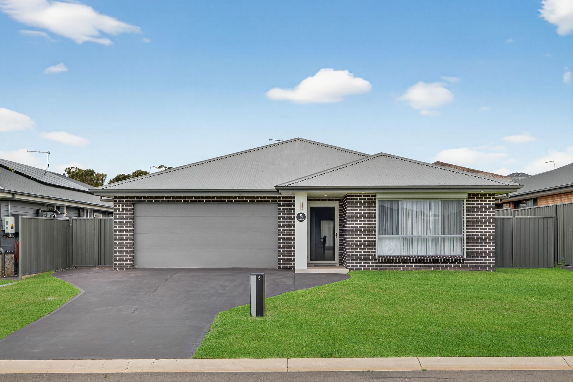 59 Kelvin Park Drive