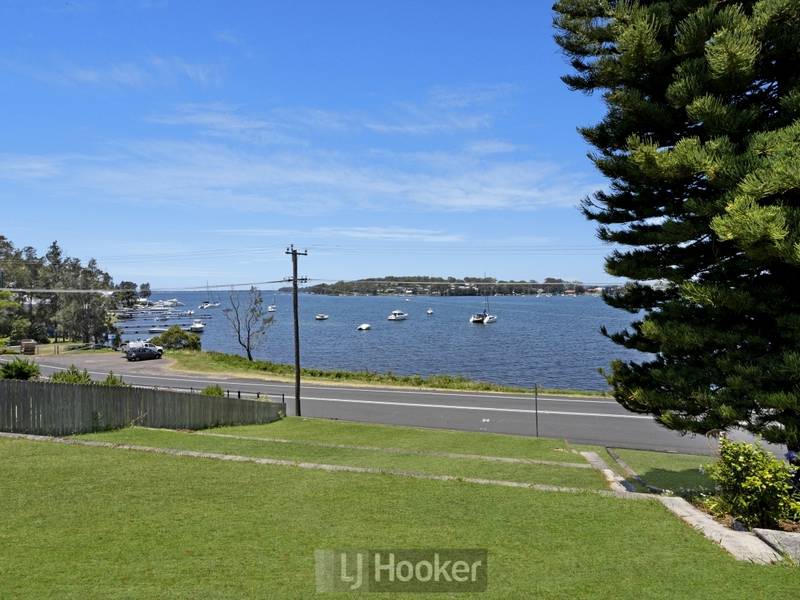 84 Alexander Parade, Arcadia Vale
