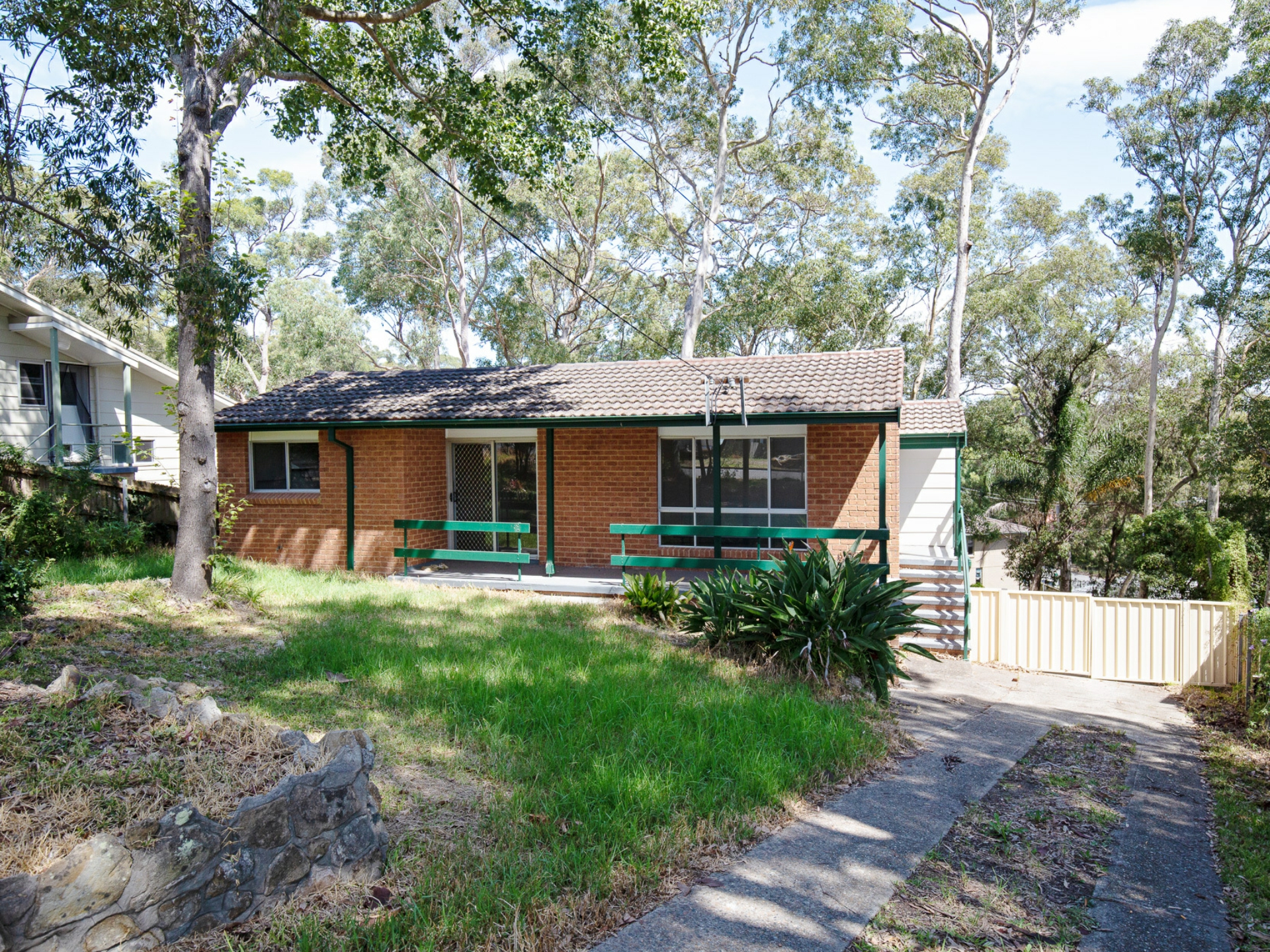15 Bulkirra Place, Bolton Point