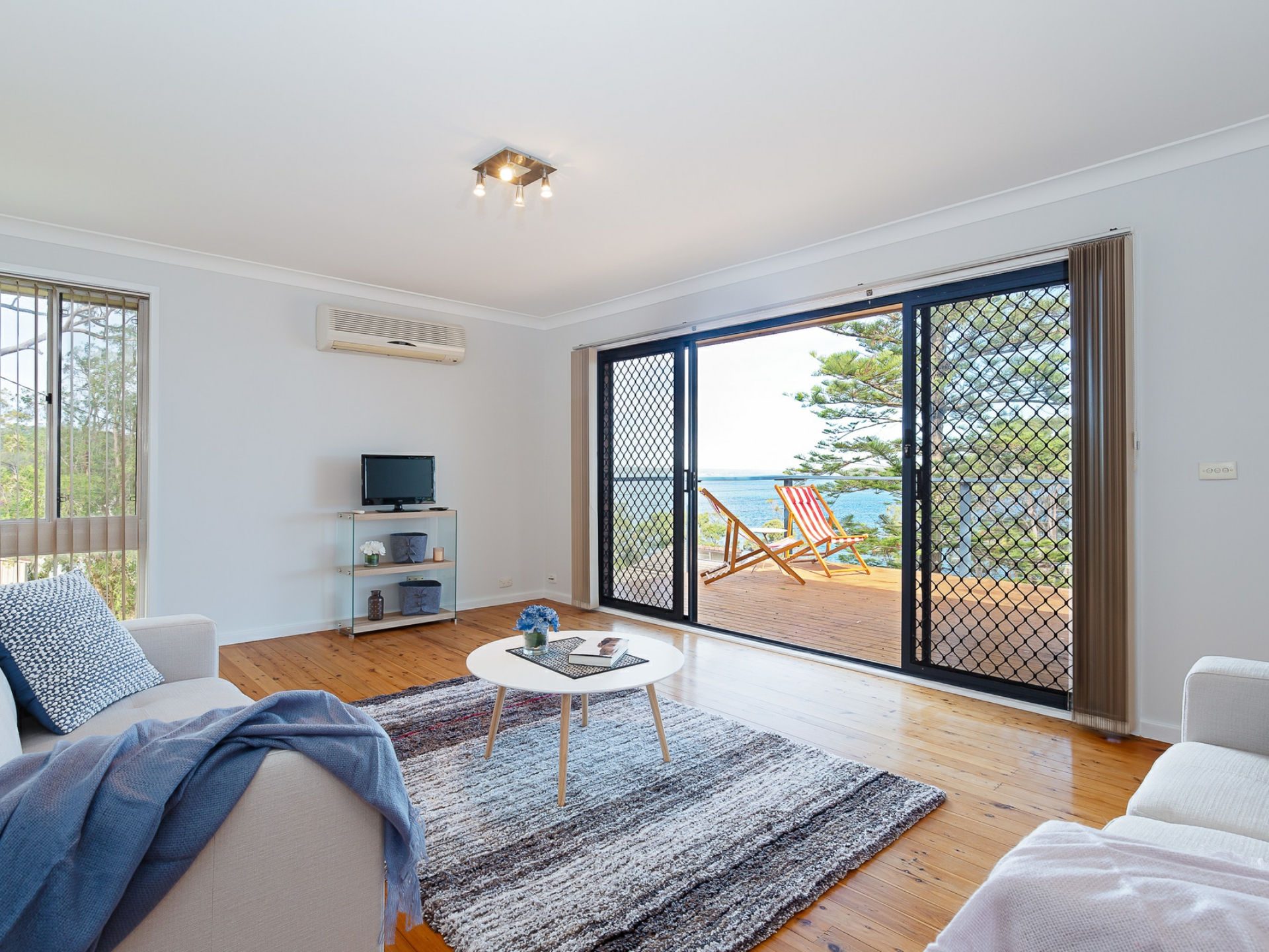 298 Dobell Drive, Wangi Wangi