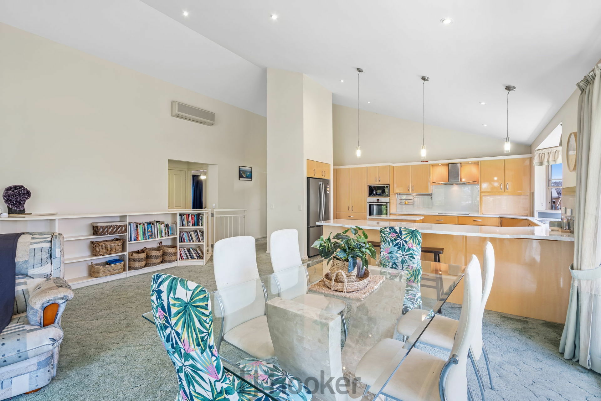 12 Arcadia Street, ARCADIA VALE