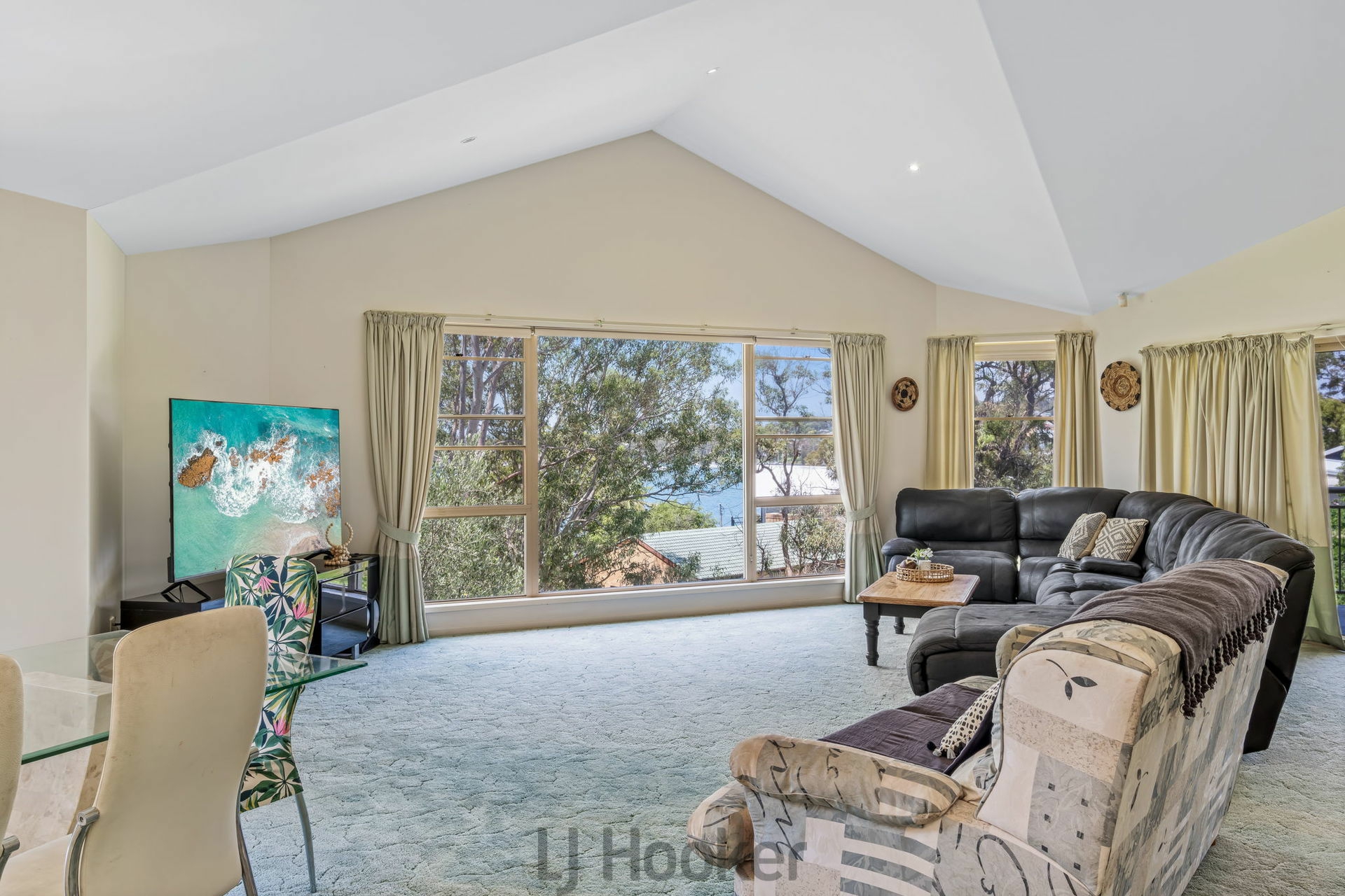 12 Arcadia Street, ARCADIA VALE