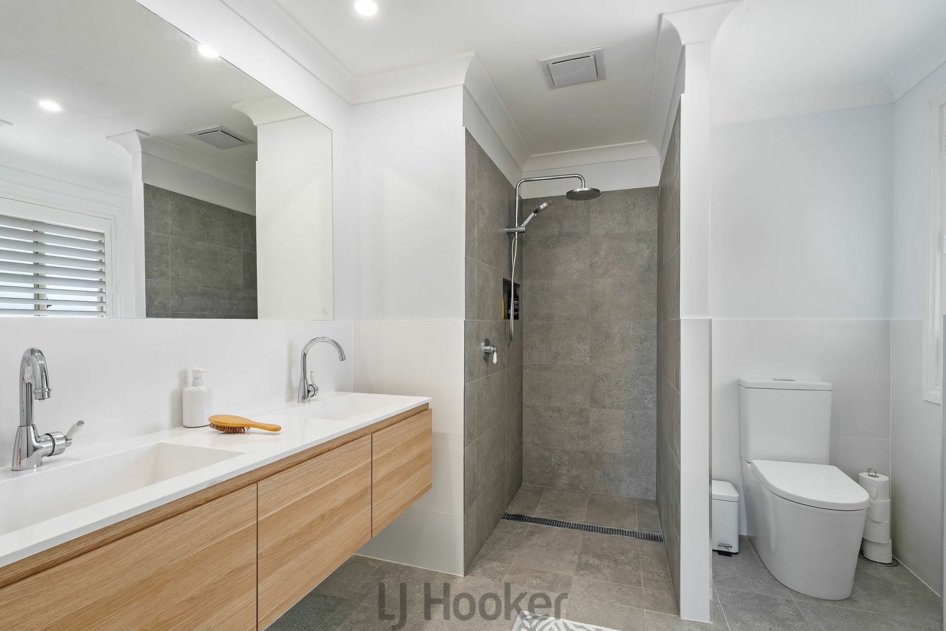 102 Dobell Drive, WANGI WANGI