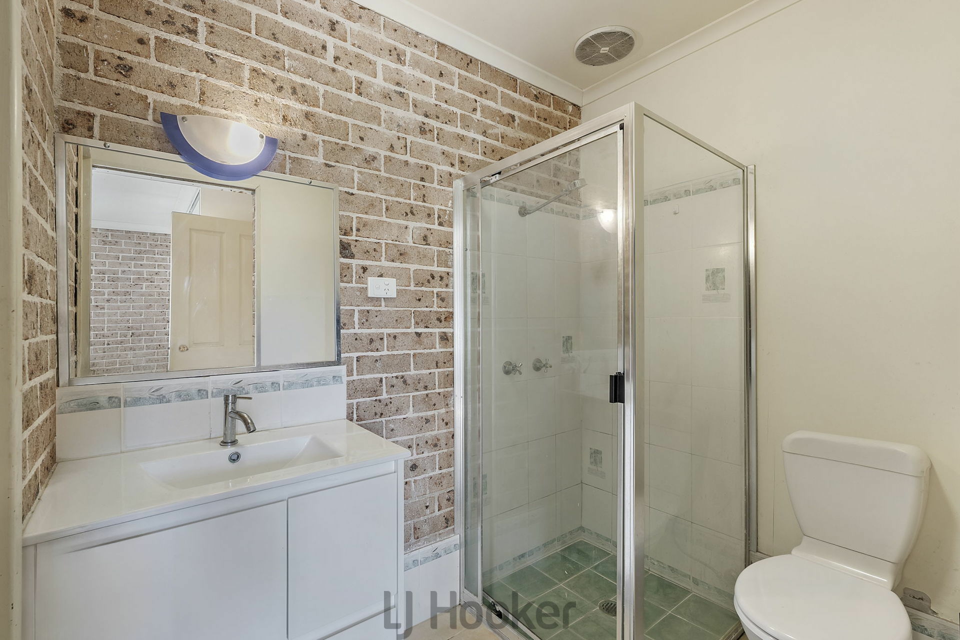 11A Reserve Road — photo 15 of 23