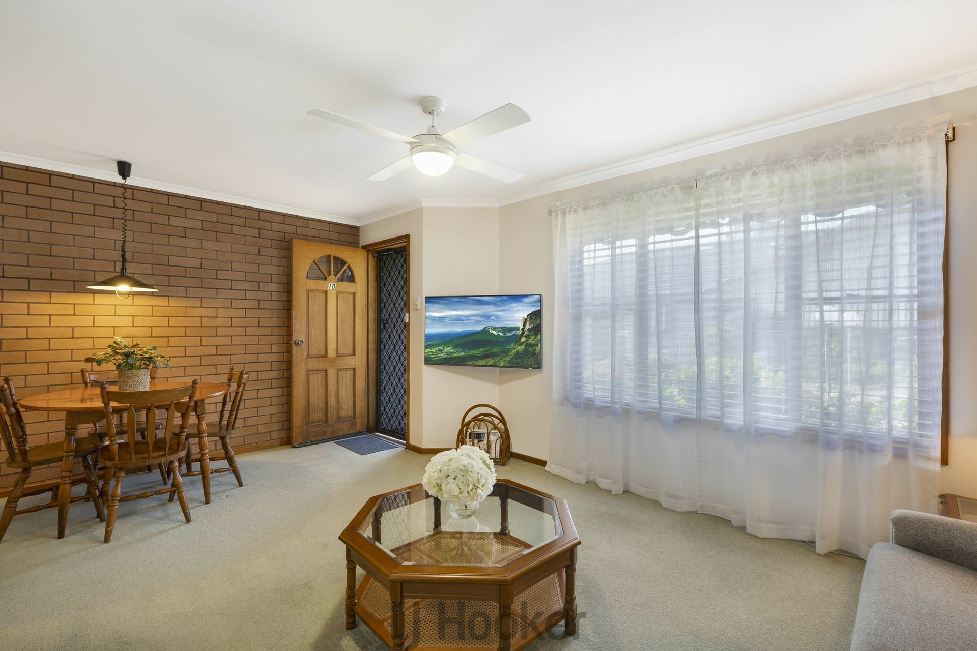 10/50 Allambee Place — photo 6 of 22