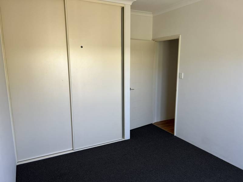 13 Spencer Road, KELMSCOTT