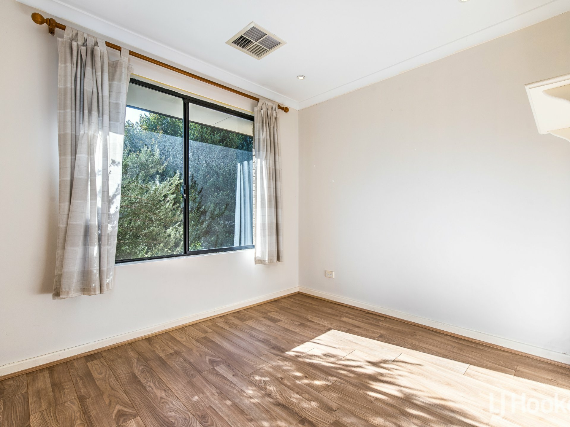 24 Lycett Turn, SOUTHERN RIVER