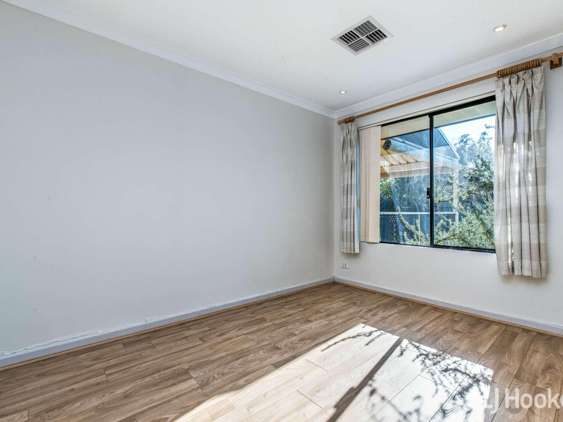 24 Lycett Turn, SOUTHERN RIVER