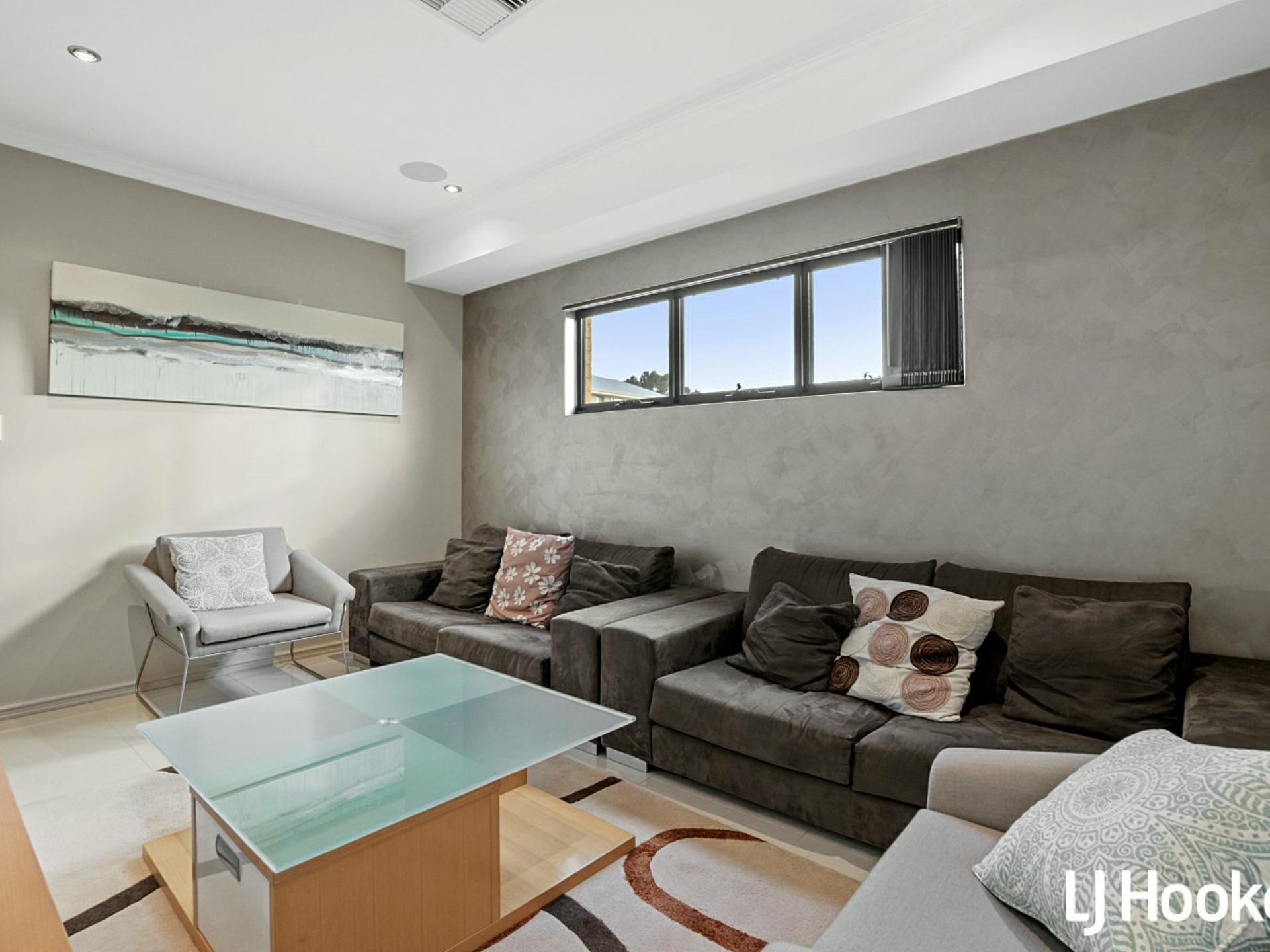 65 Cassino Drive, STIRLING
