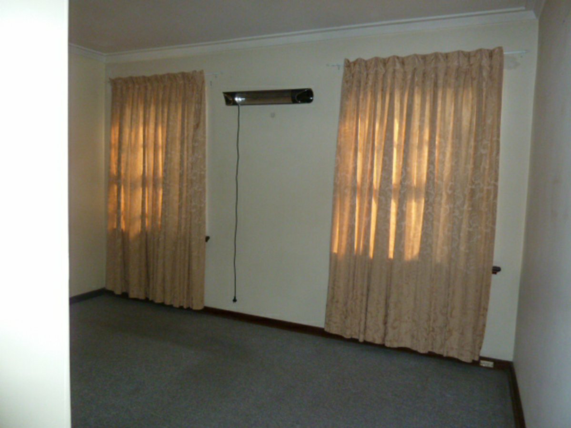 15 Lindy Way, CAMILLO