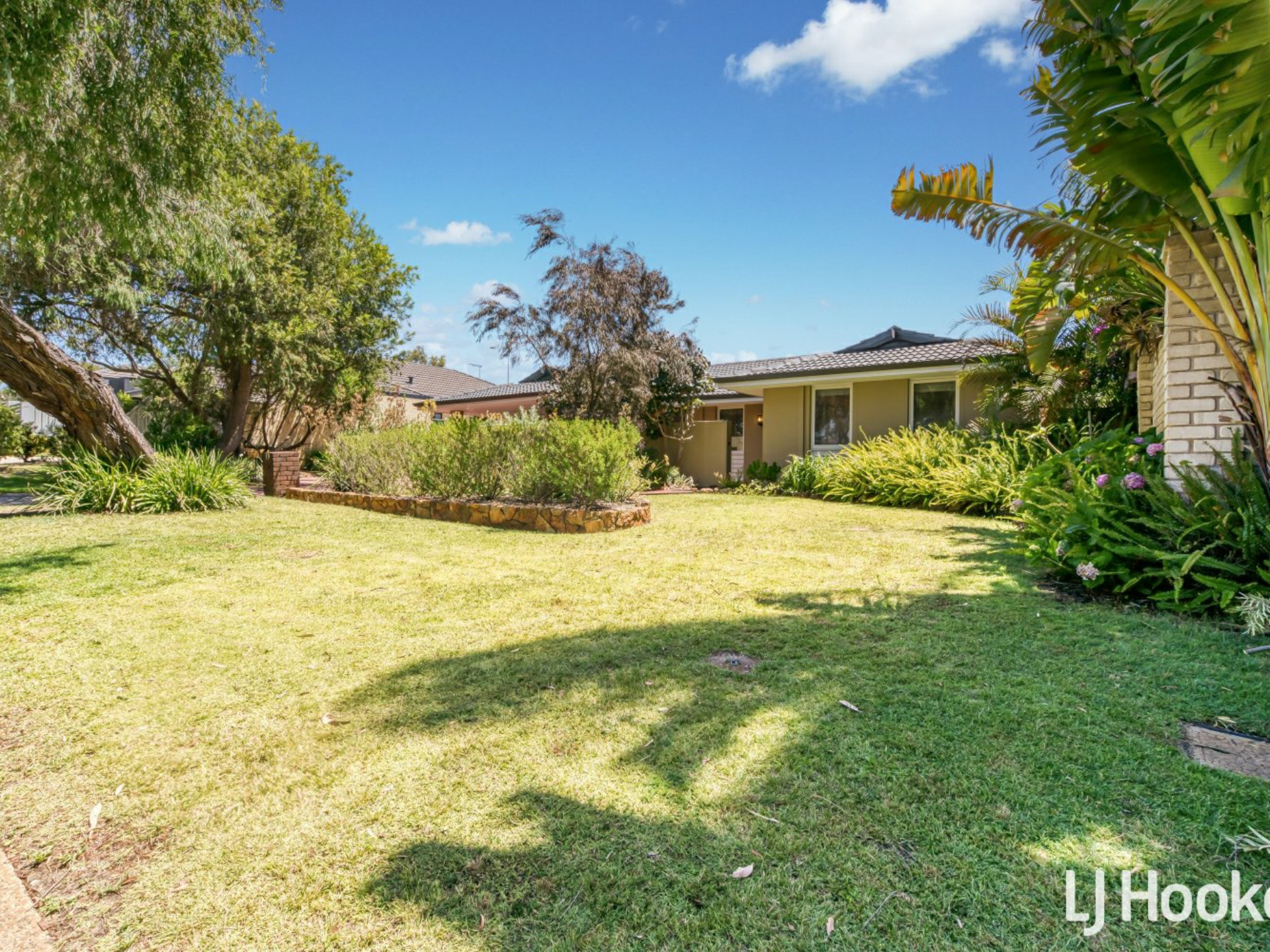 19 Corbett Way, BOORAGOON