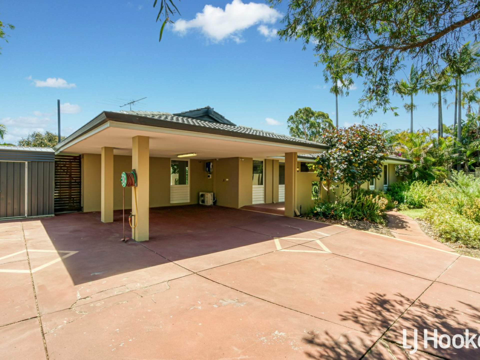 19 Corbett Way, BOORAGOON