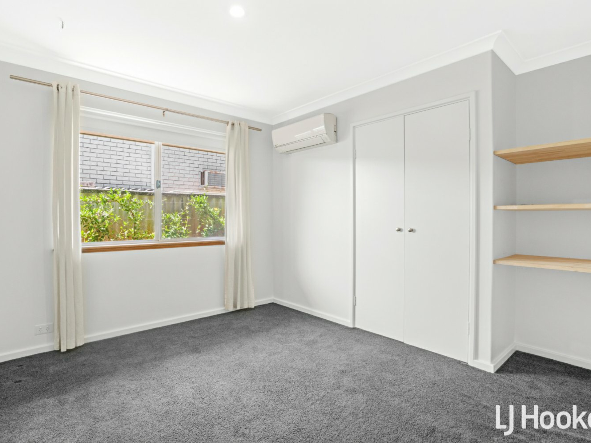 19 Corbett Way, BOORAGOON