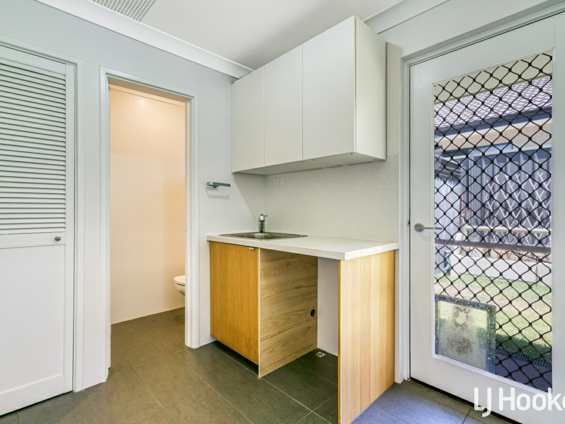 19 Corbett Way, BOORAGOON