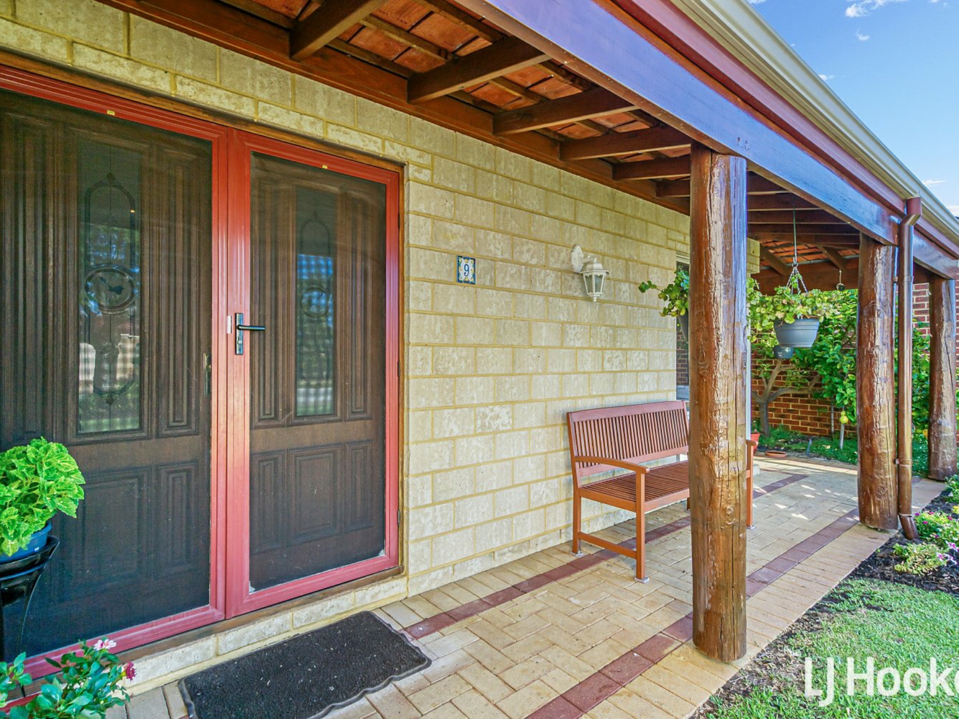 9 Caspian Terrace, CANNING VALE