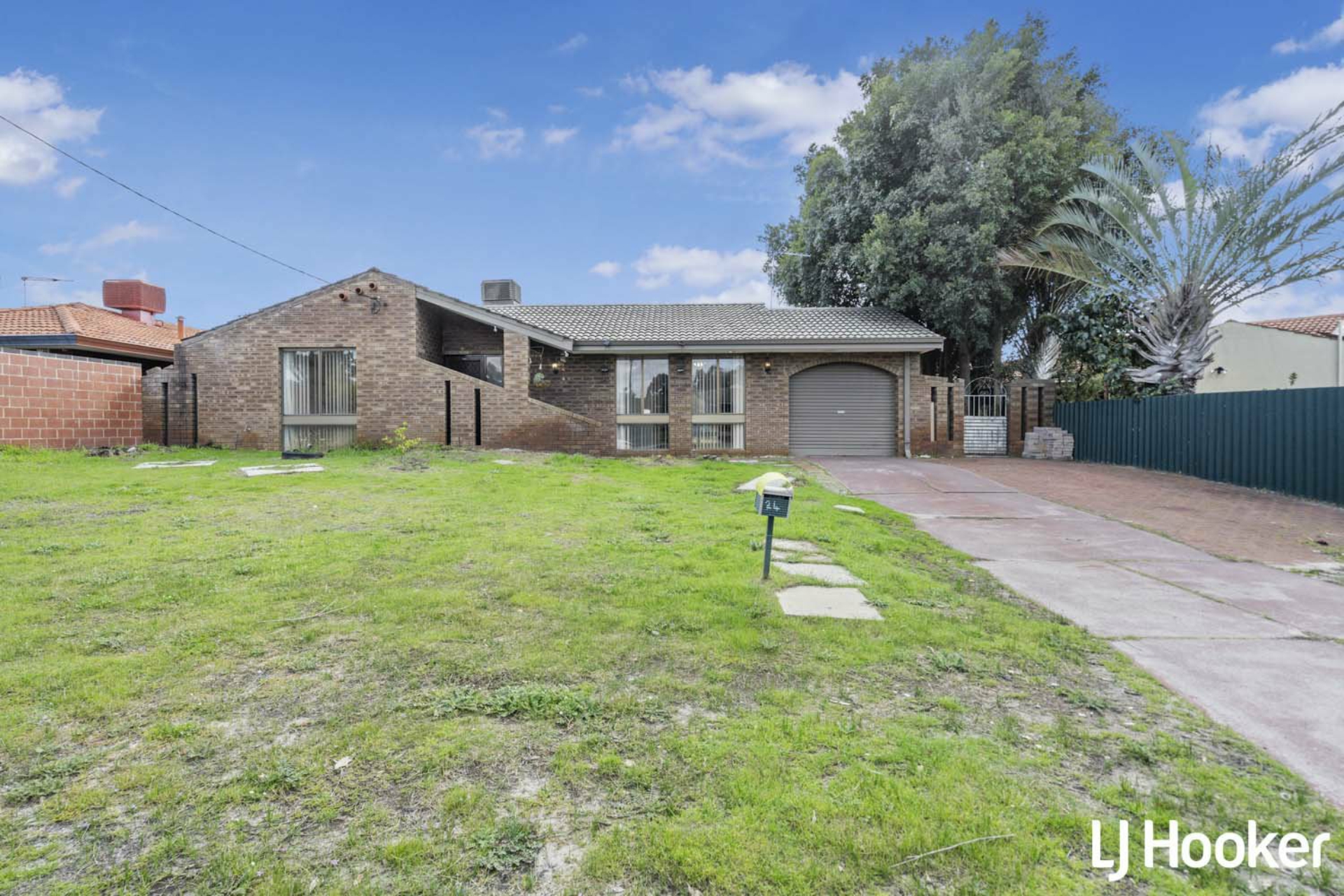 24 Oakover Way, Gosnells