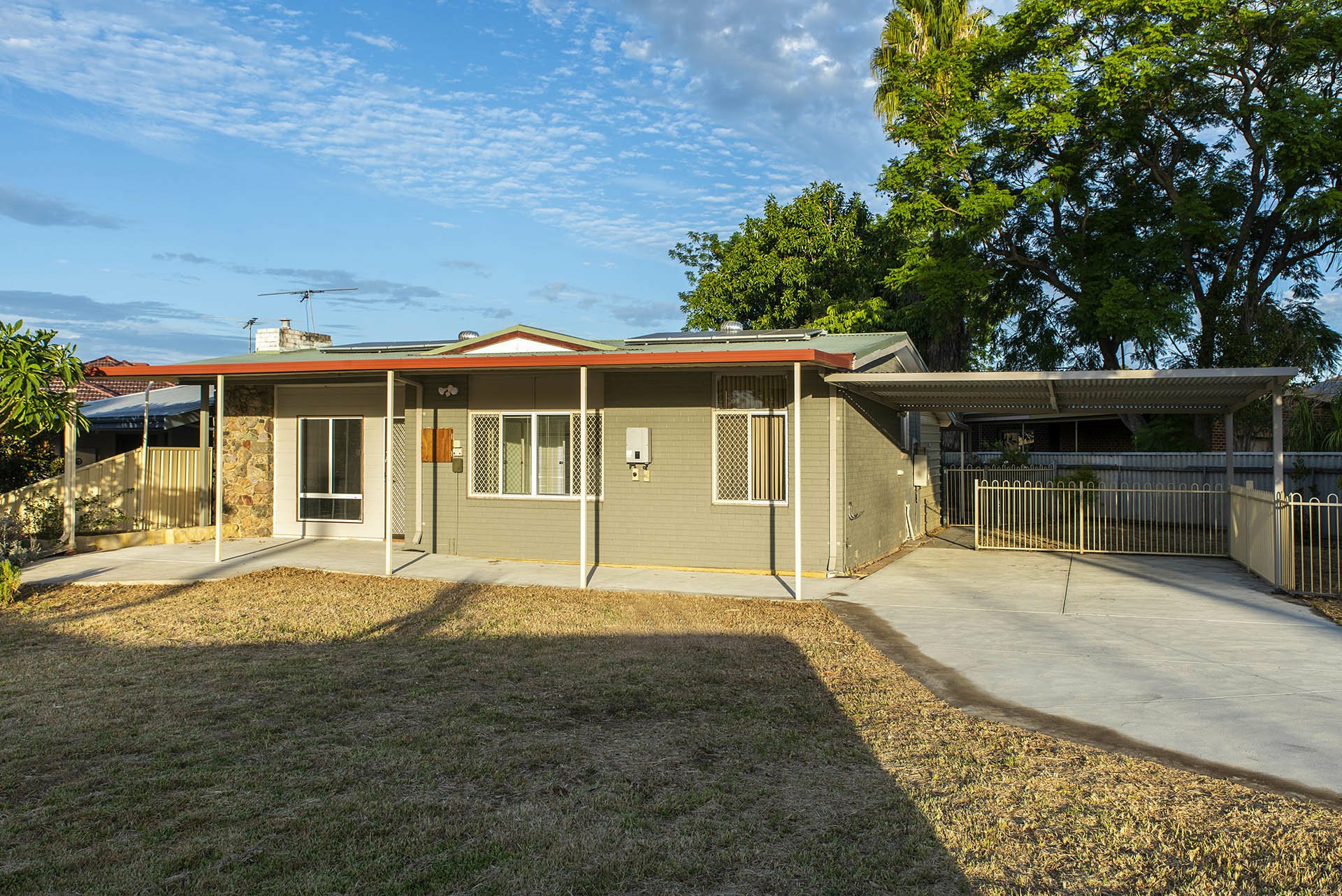 31A Connemara Drive, Thornlie