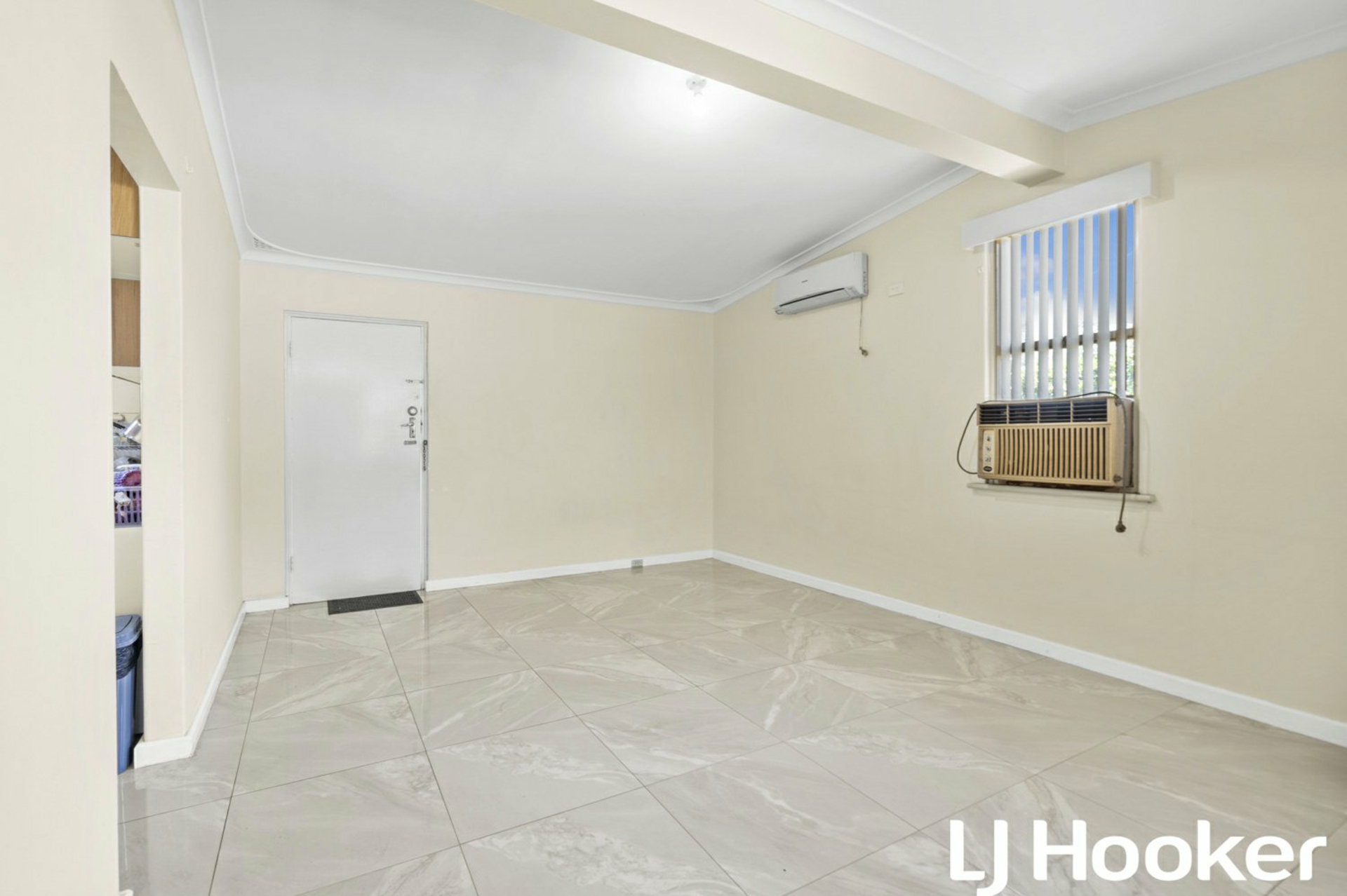 6/3021 Albany Highway Kelmscott WA Property Details LJ Hooker