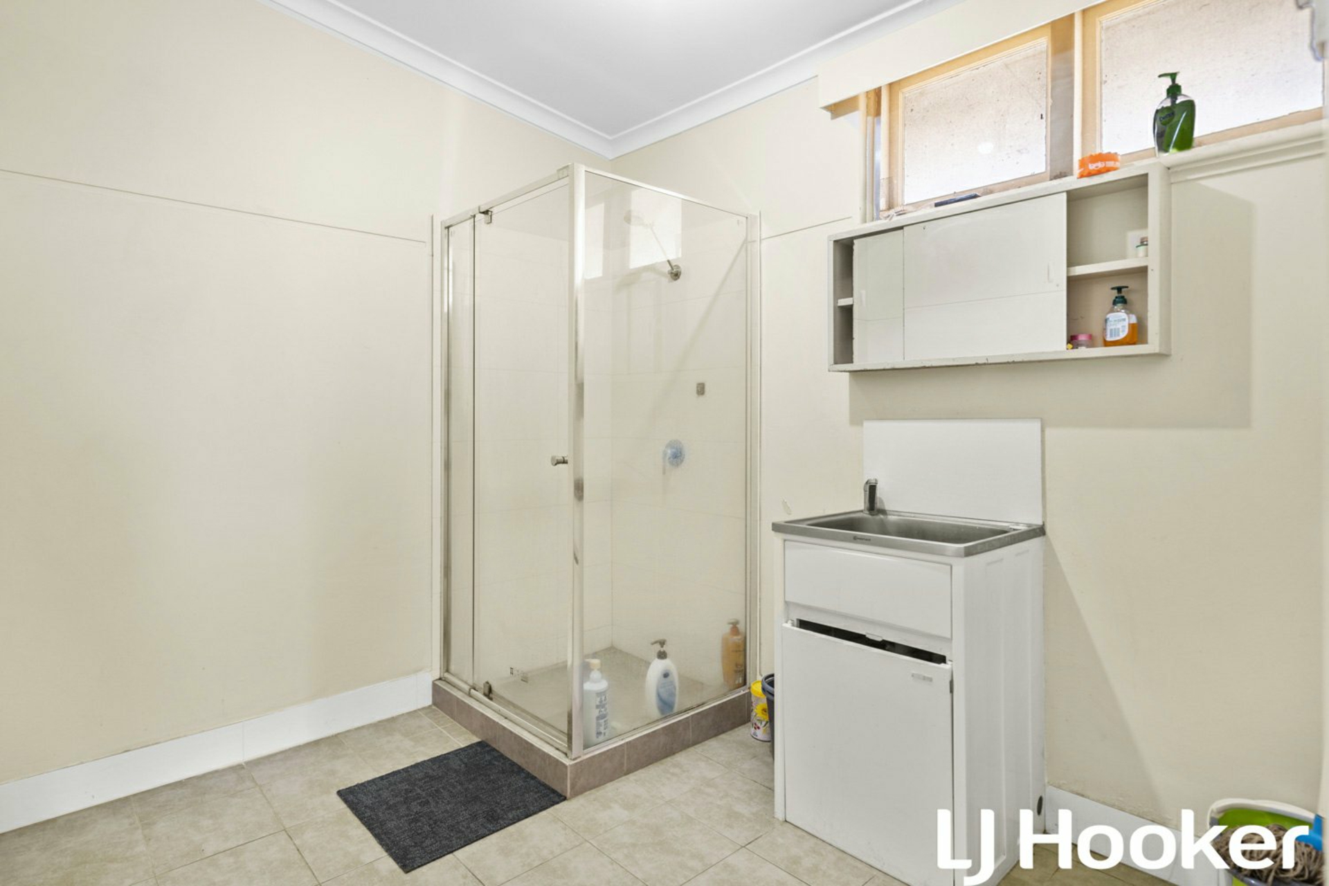 6/3021 Albany Highway Kelmscott WA Property Details LJ Hooker