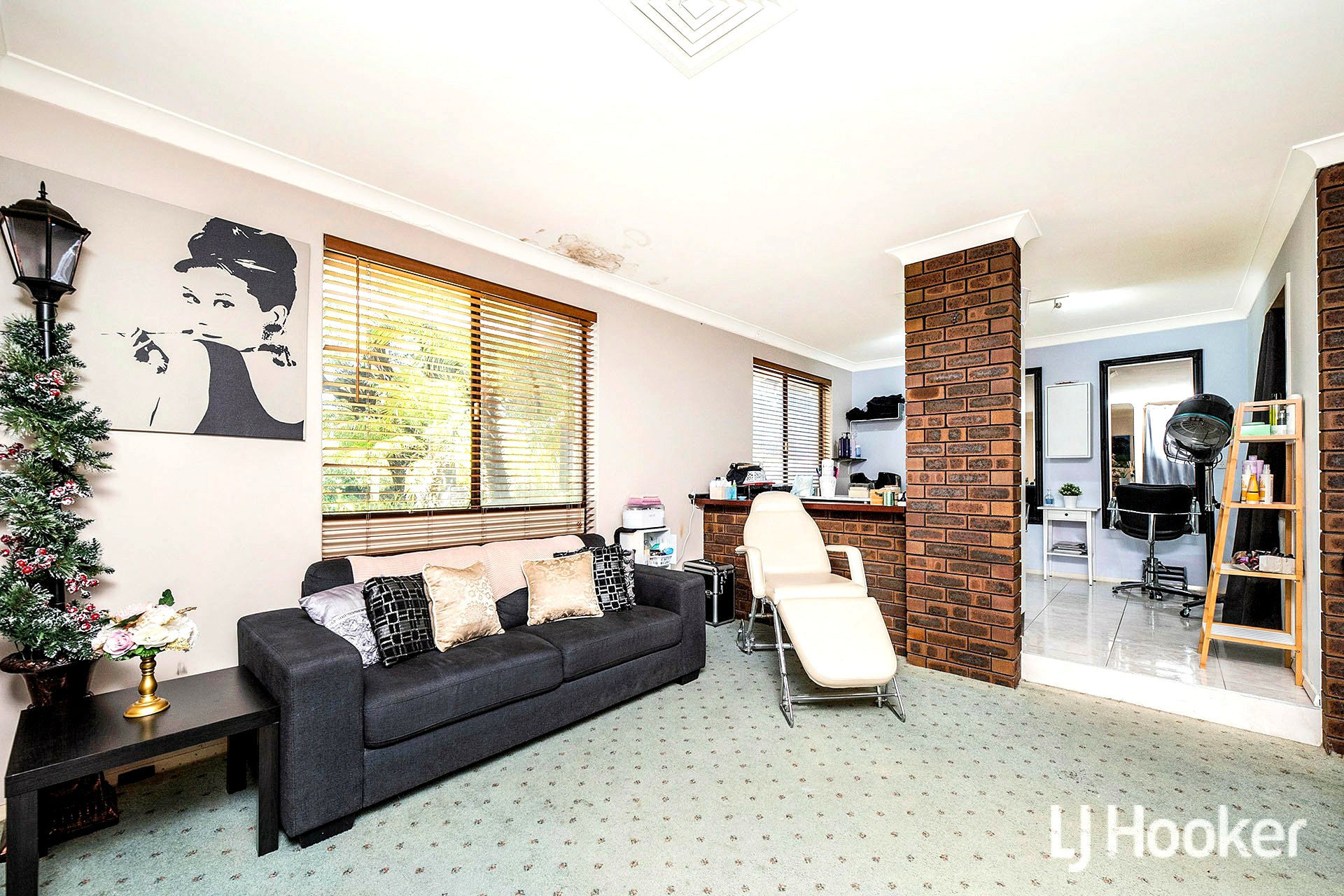 4 Driver Way, BULL CREEK