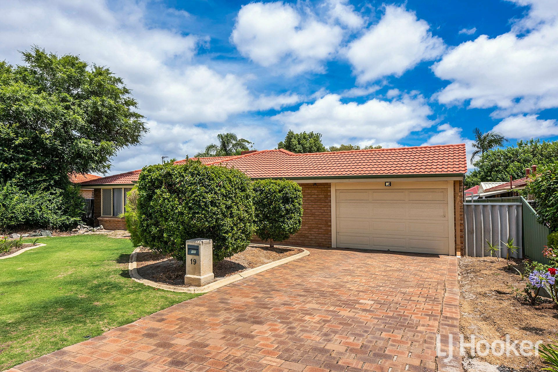 19 Wateredge Road, THORNLIE