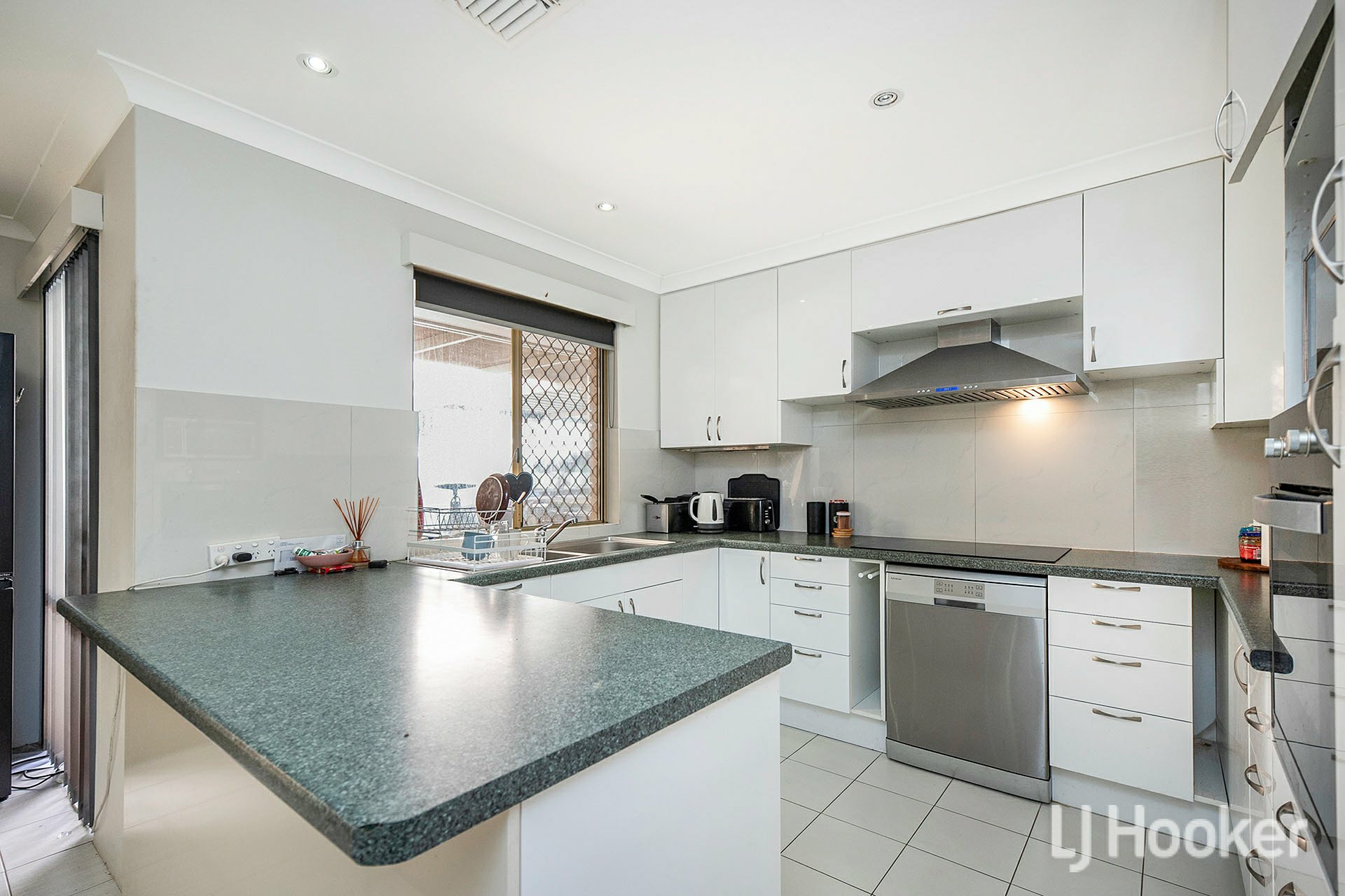 19 Wateredge Road, THORNLIE