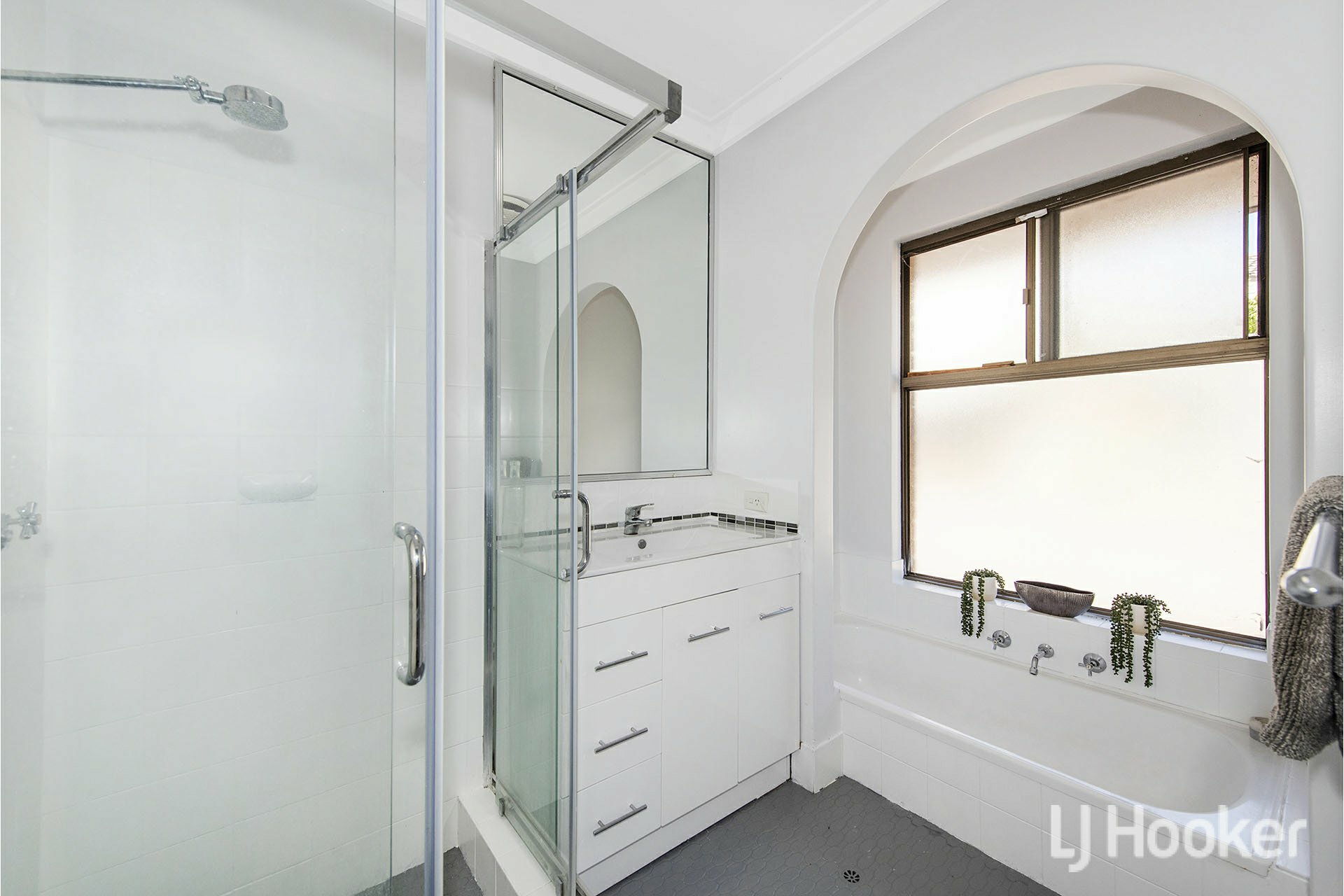 26 Grenadier Drive Thornlie WA Property Details LJ Hooker