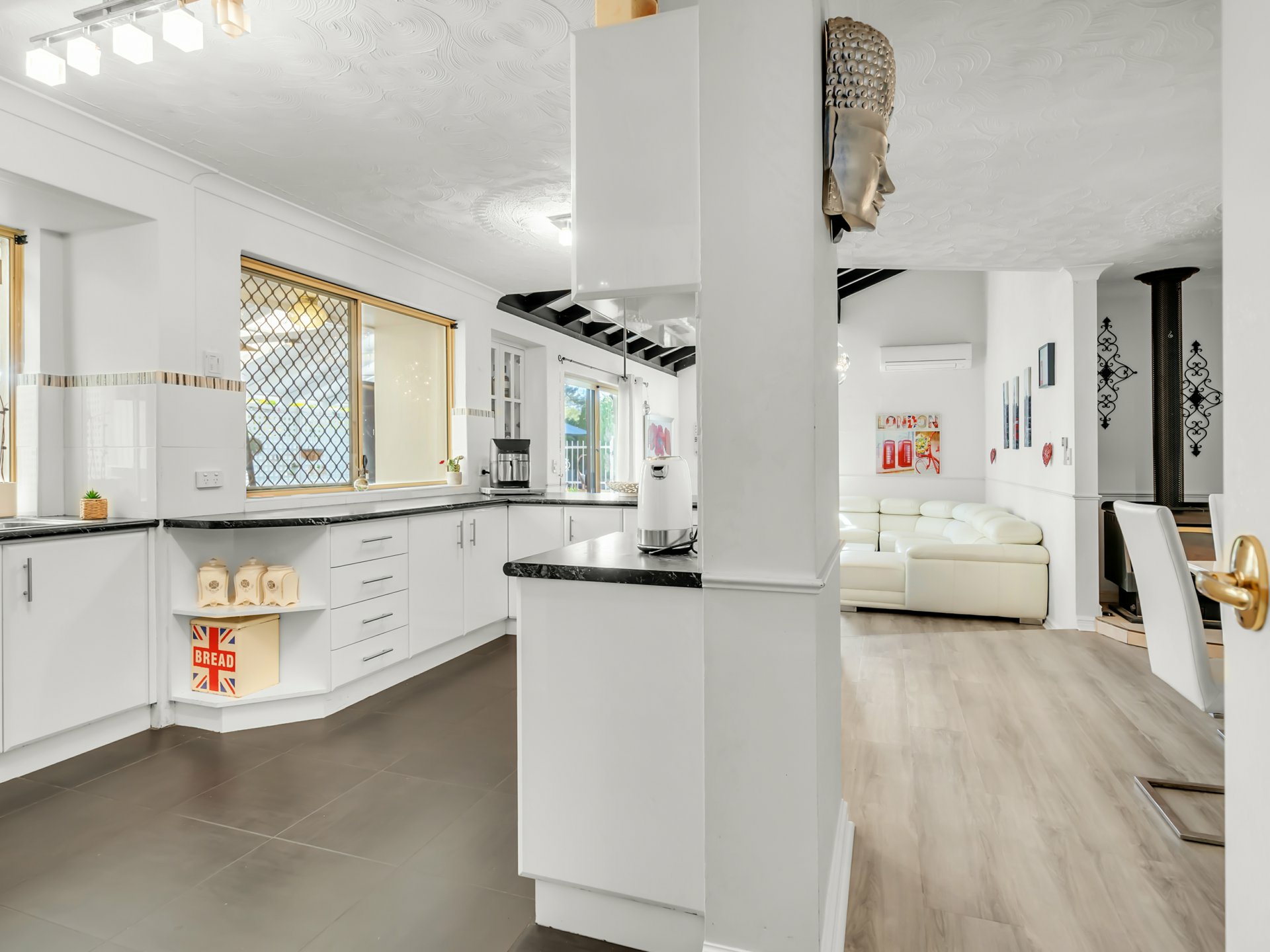 46 Forest Crescent Thornlie WA Property Details LJ Hooker