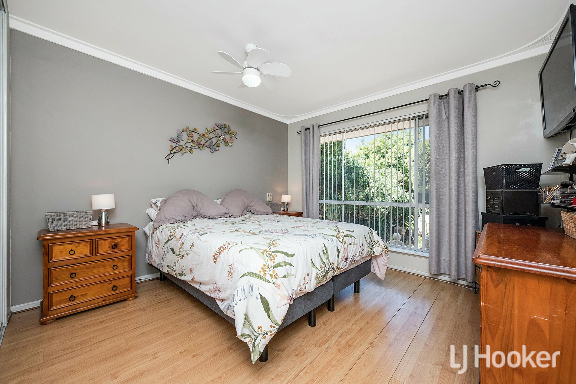 68 Glyndebourne Avenue, THORNLIE