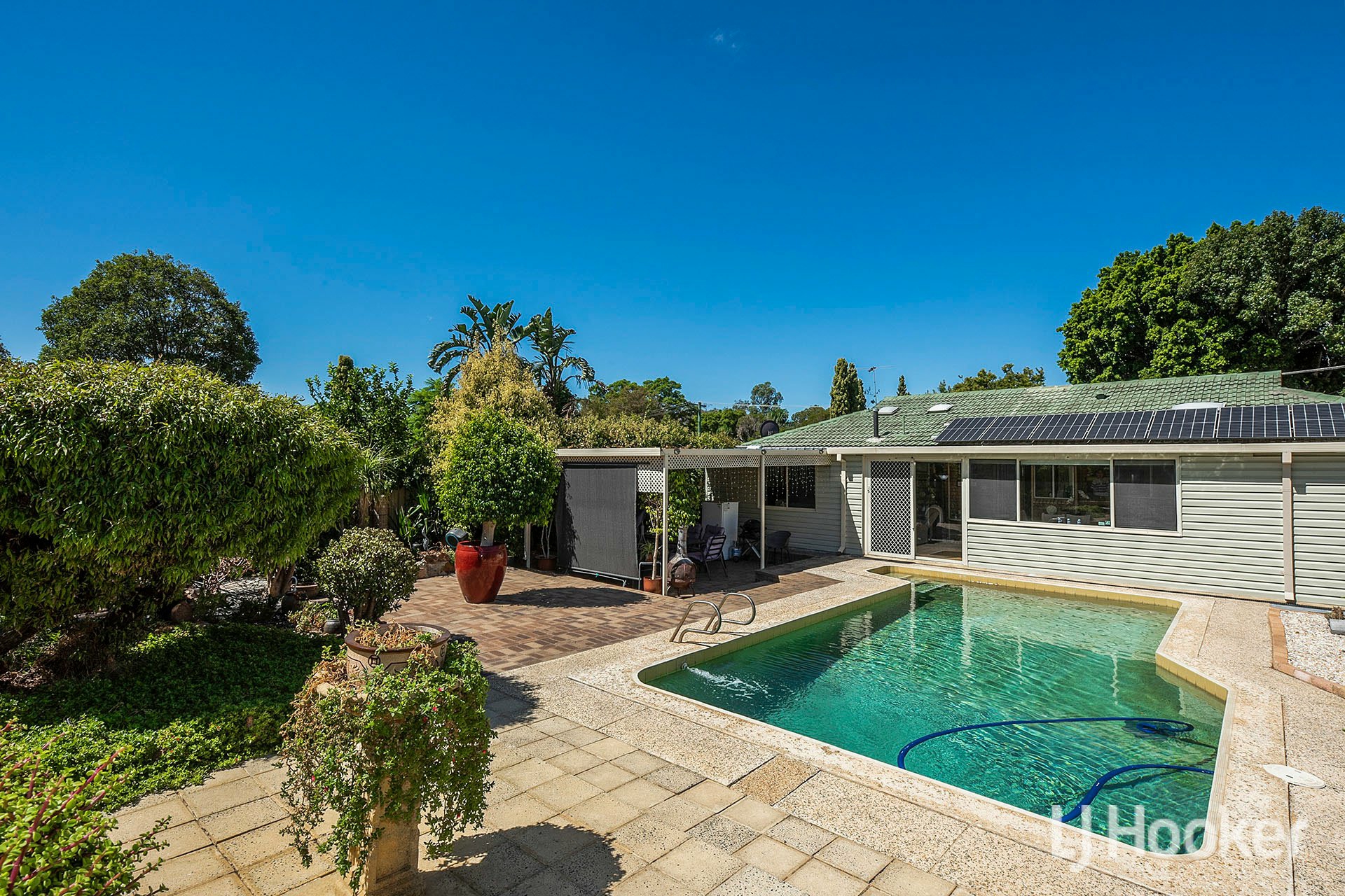 68 Glyndebourne Avenue, THORNLIE