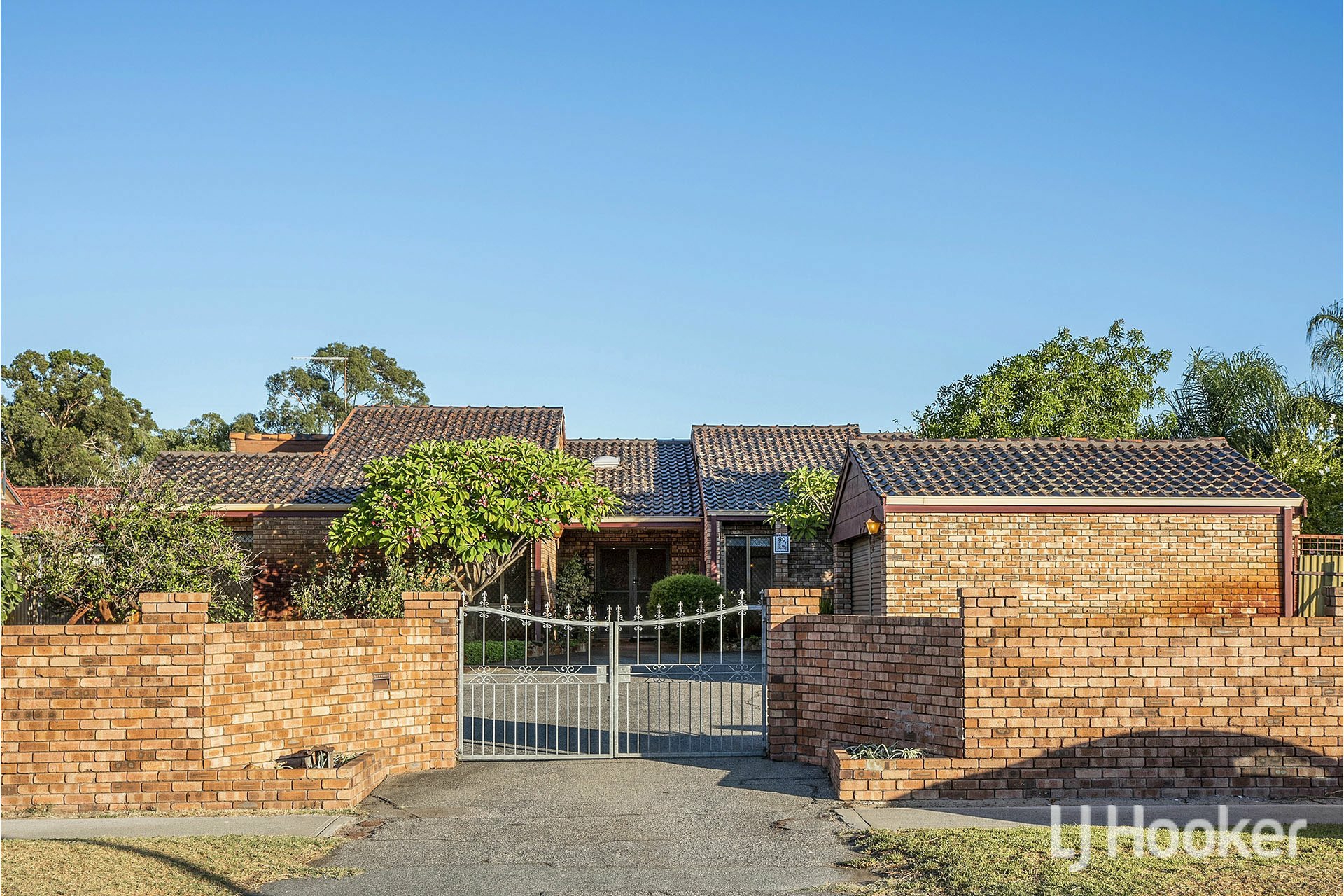 80 Dorothy Street Gosnells WA House for Sale LJ Hooker