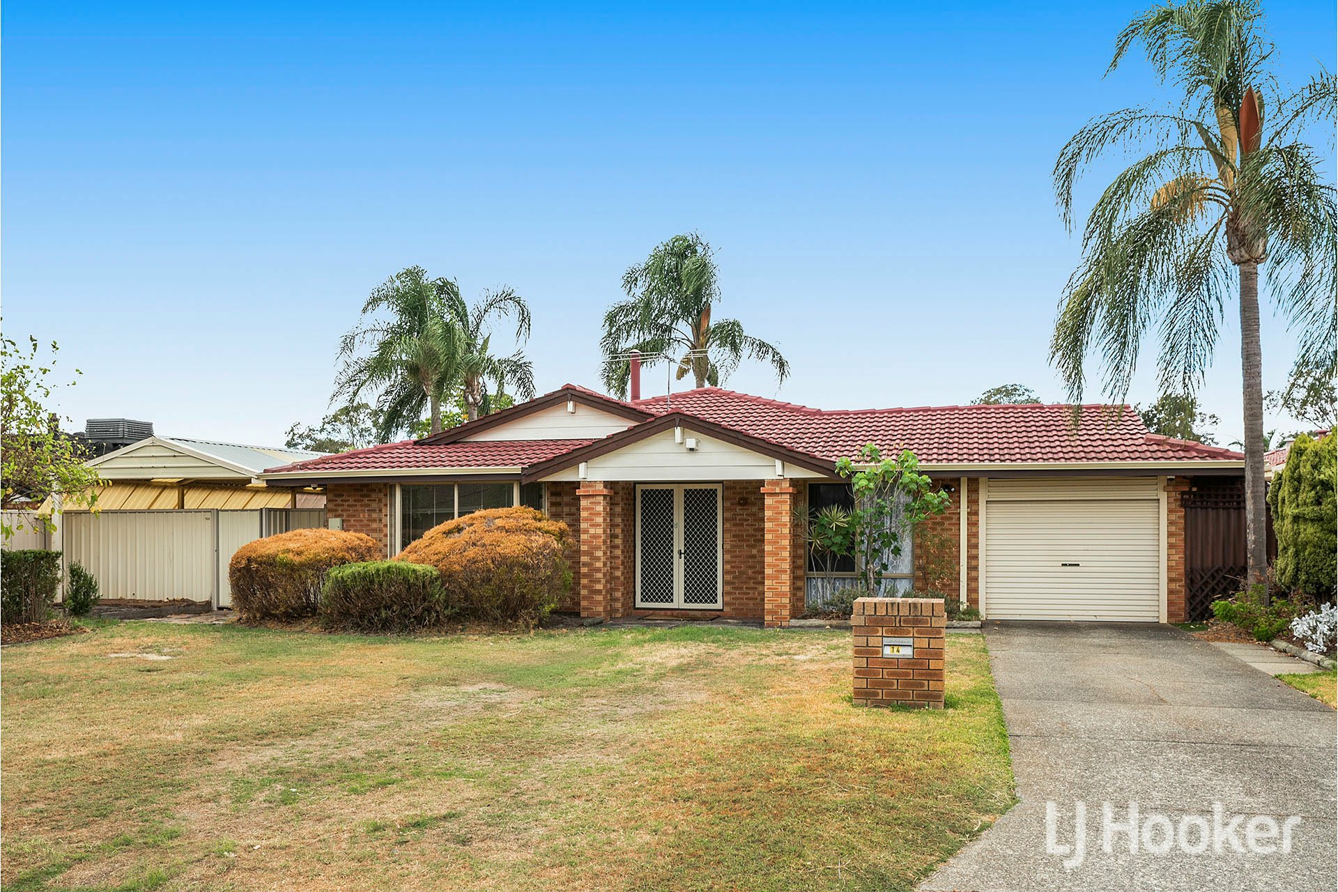 14 Majestic Court Thornlie WA House for Sale LJ Hooker