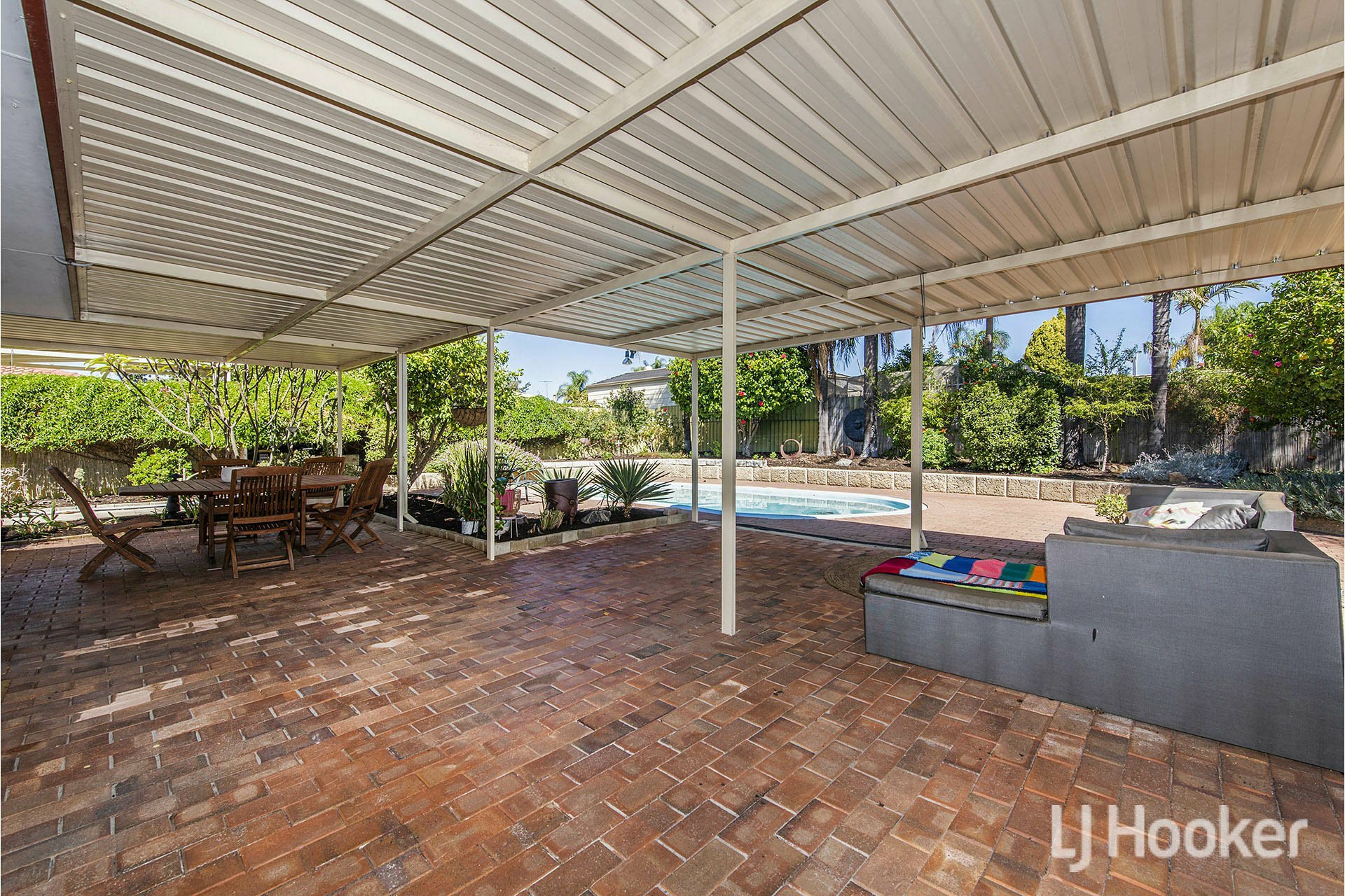 7 Imperial Court, THORNLIE