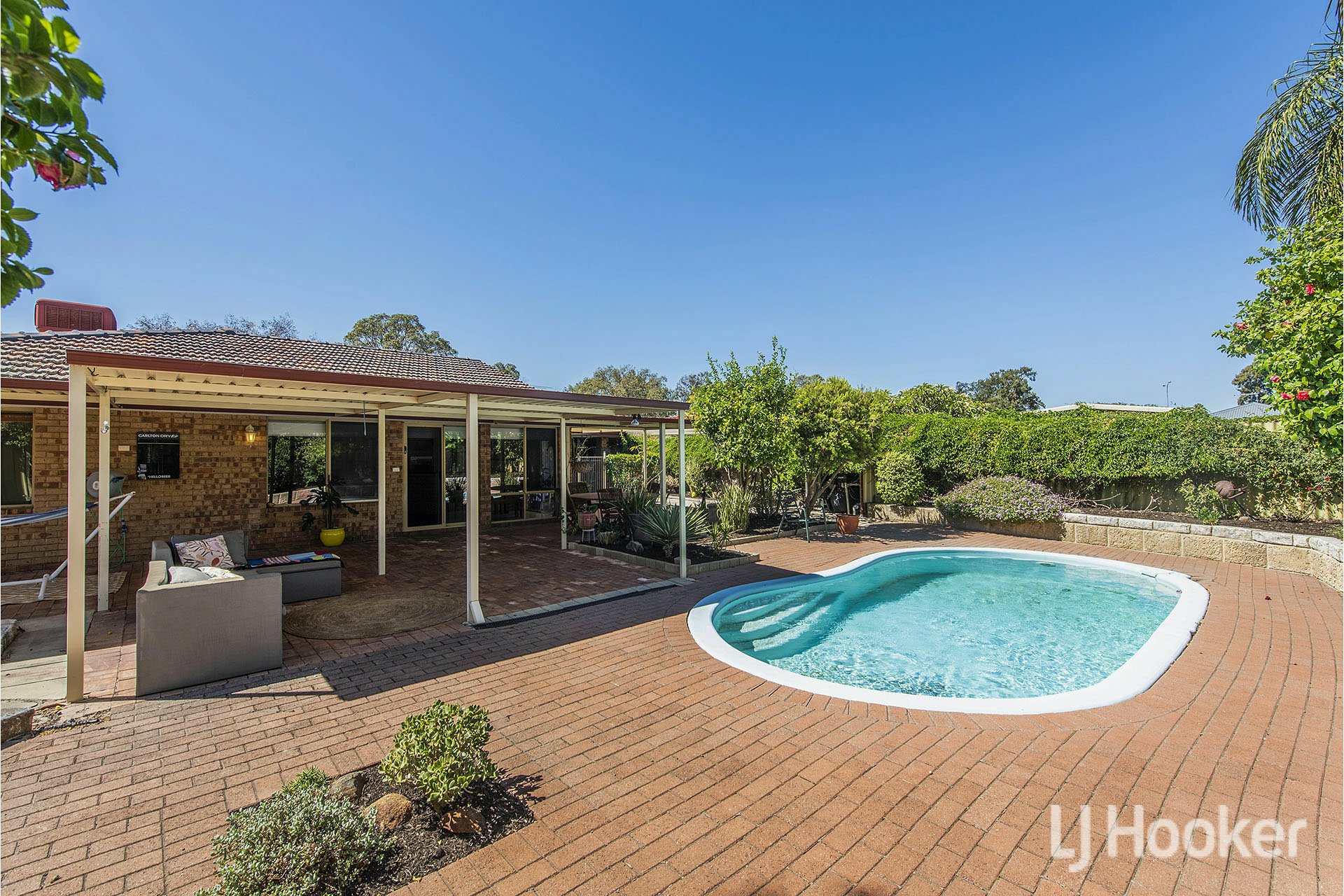 7 Imperial Court, THORNLIE