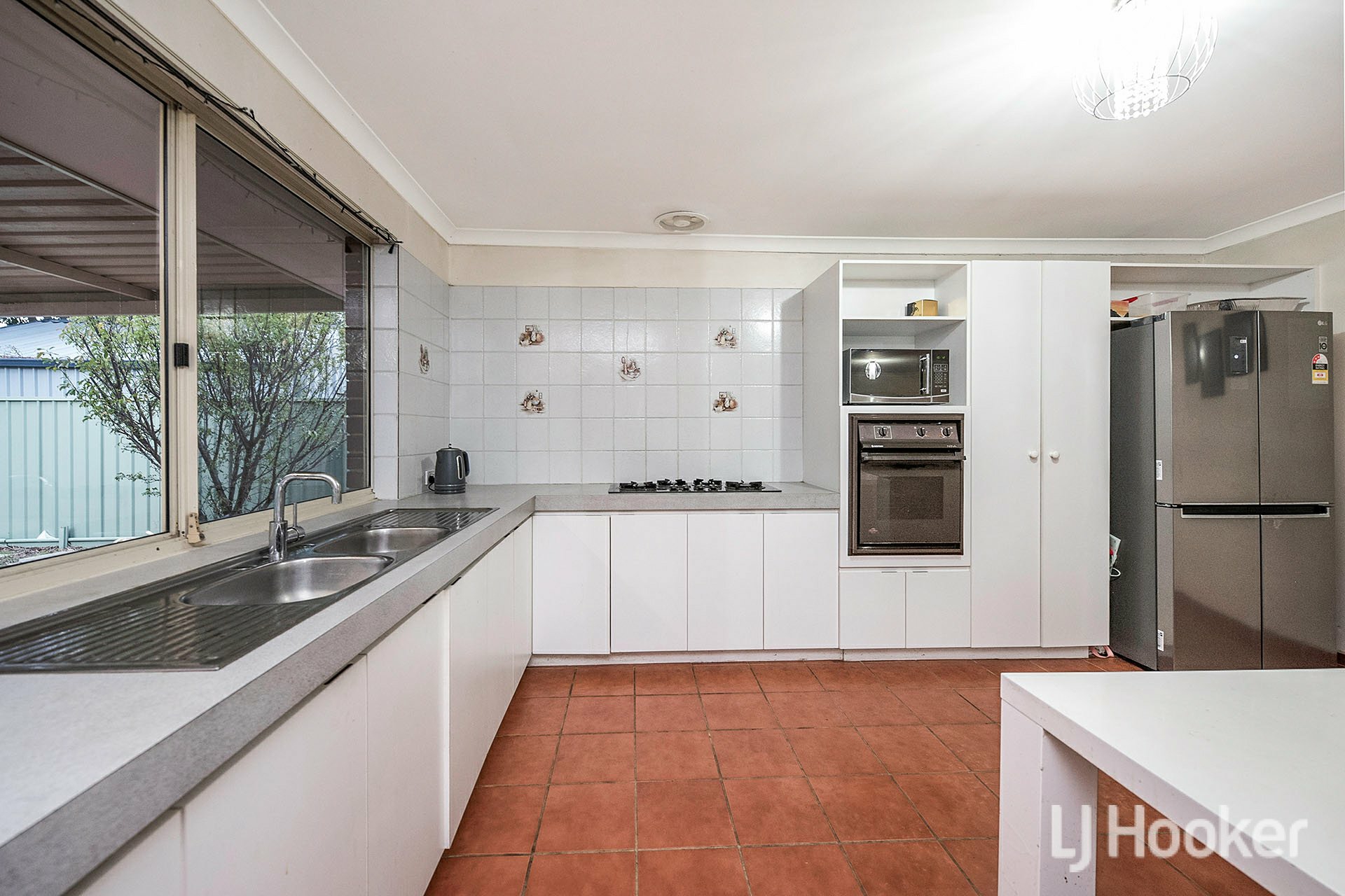 27 Aster Court Thornlie WA House for Sale LJ Hooker