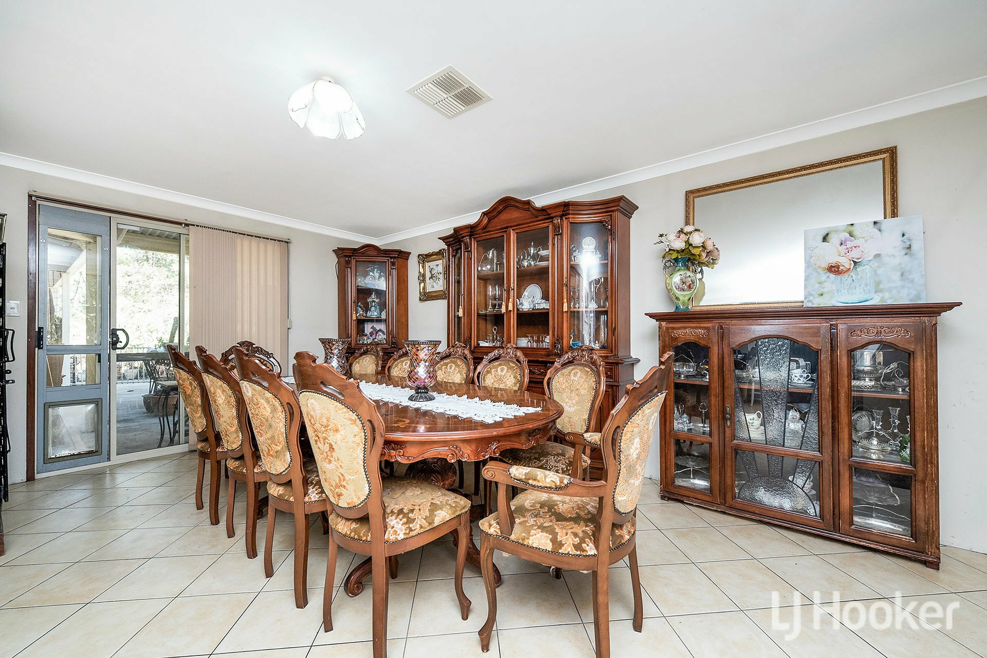 135 Palmateer Drive, BICKLEY