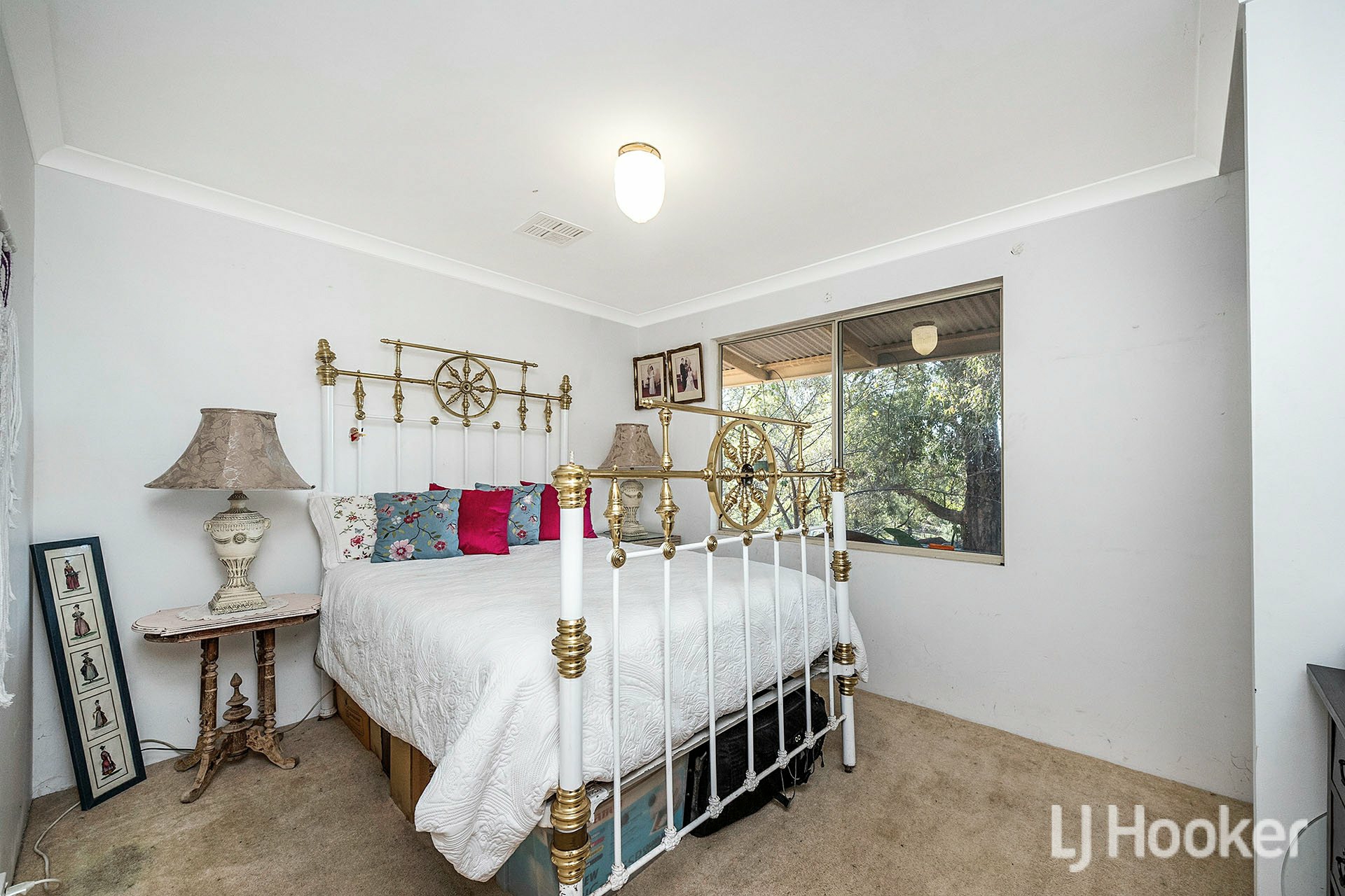 135 Palmateer Drive, BICKLEY