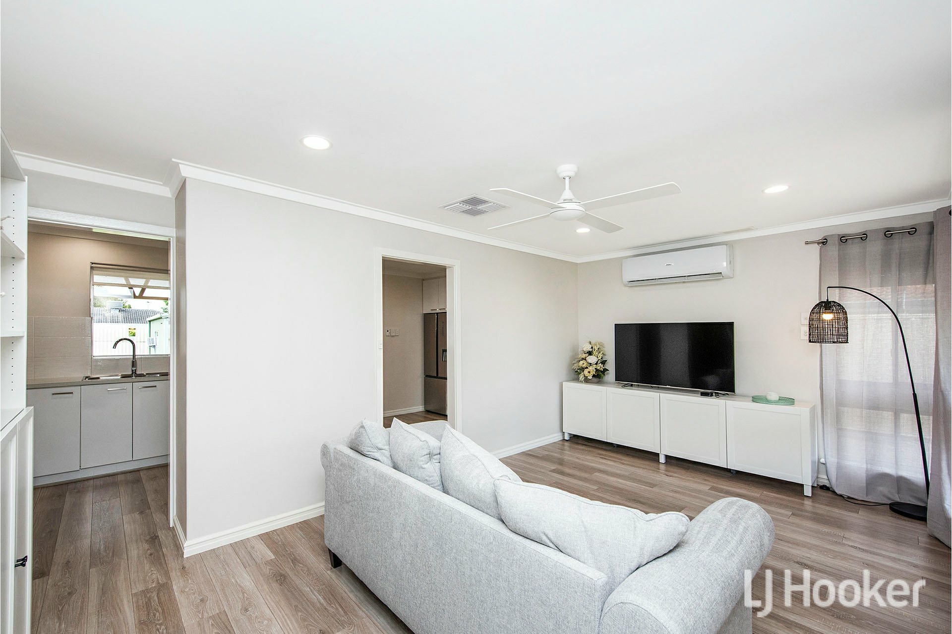 10 Alciston Way, HUNTINGDALE