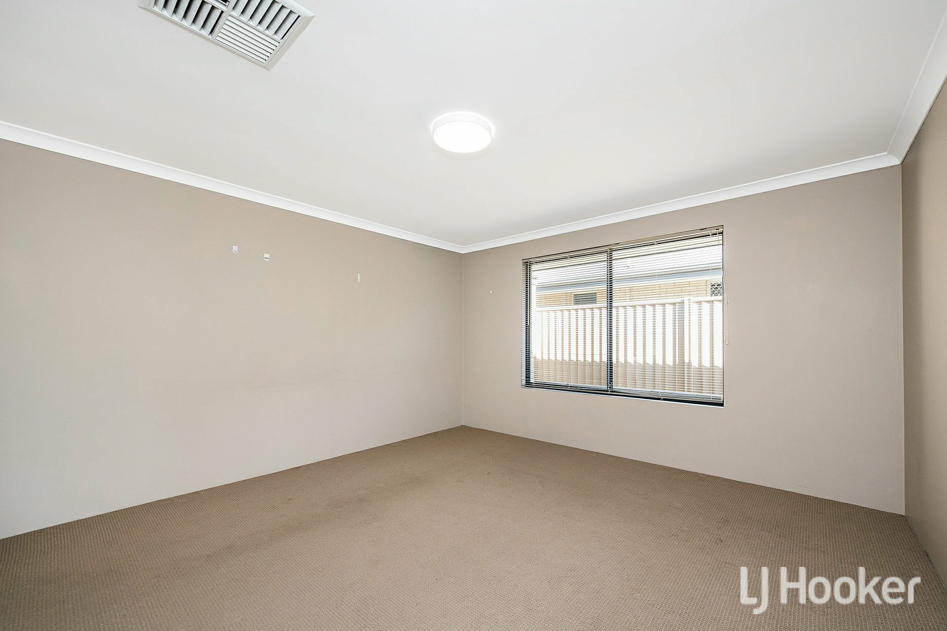 8 Nene Road, SOUTHERN RIVER