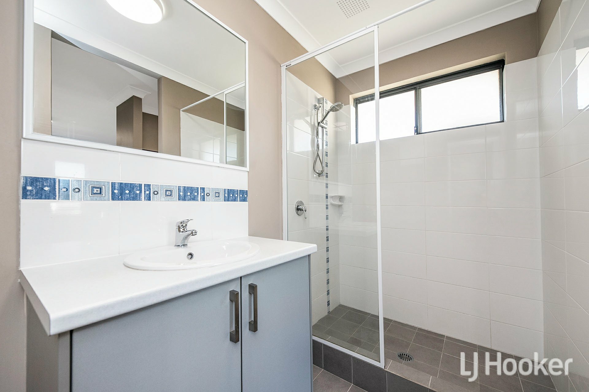 8 Nene Road, SOUTHERN RIVER