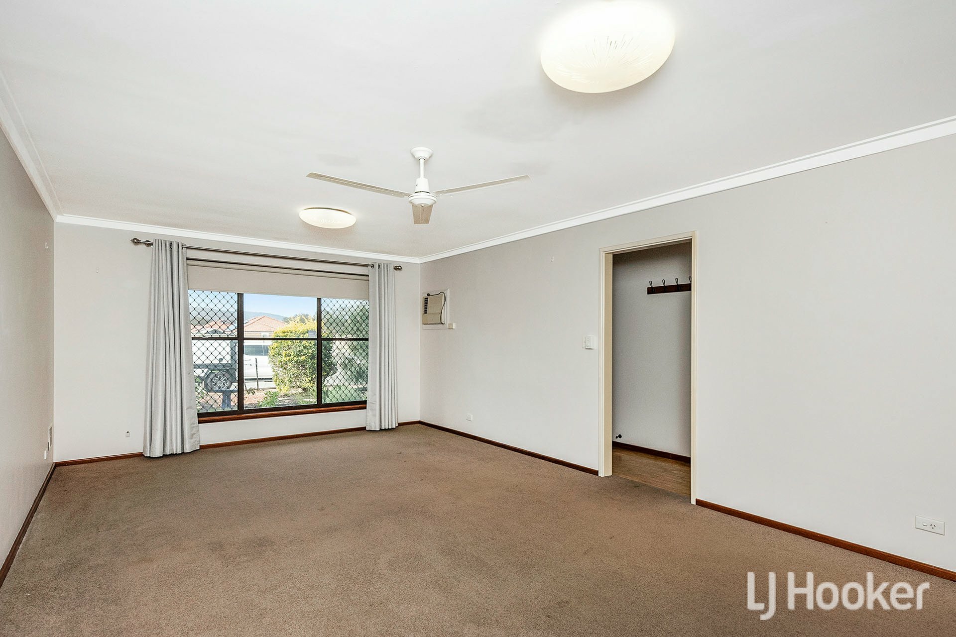 8 Station Street, GOSNELLS