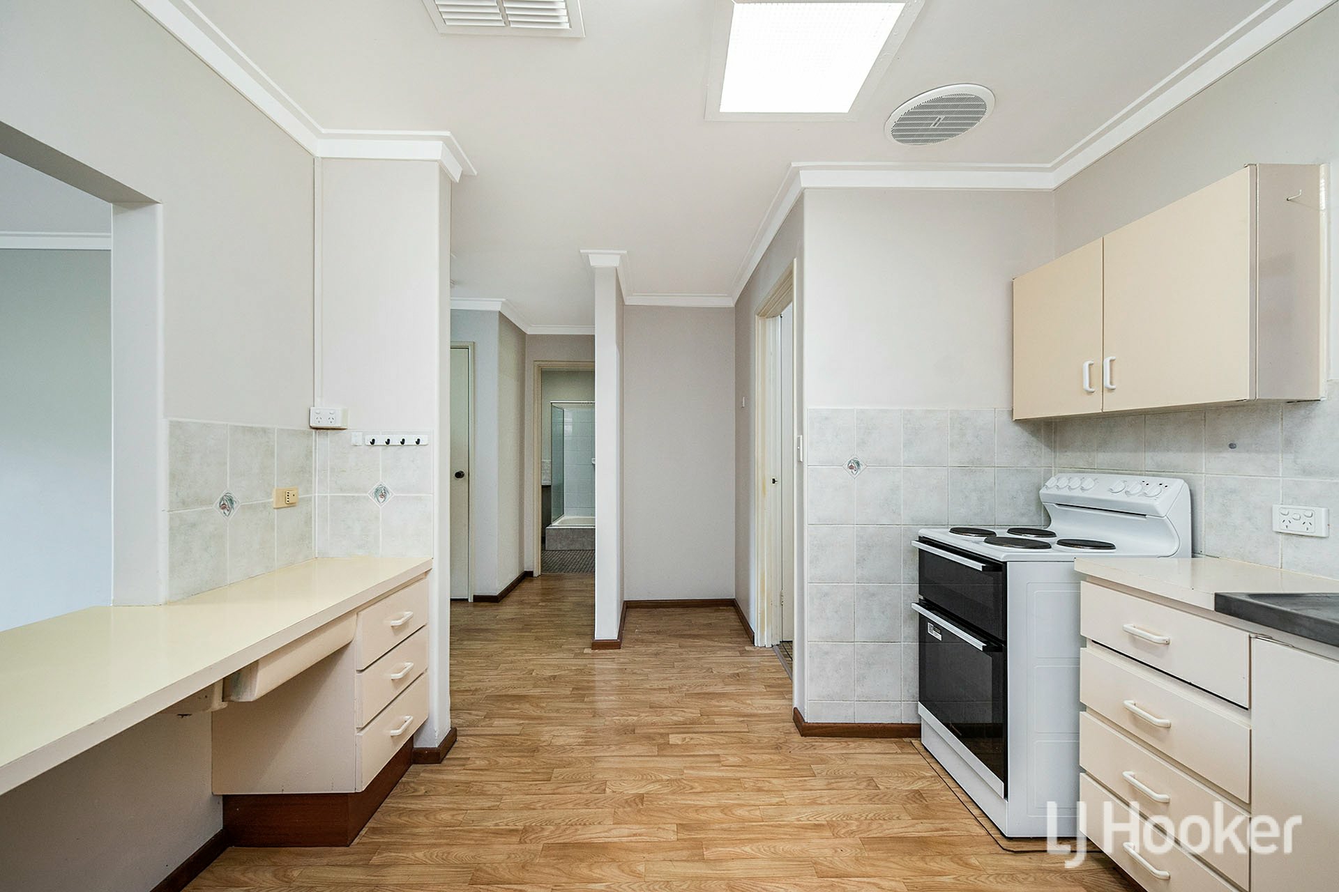 8 Station Street, GOSNELLS