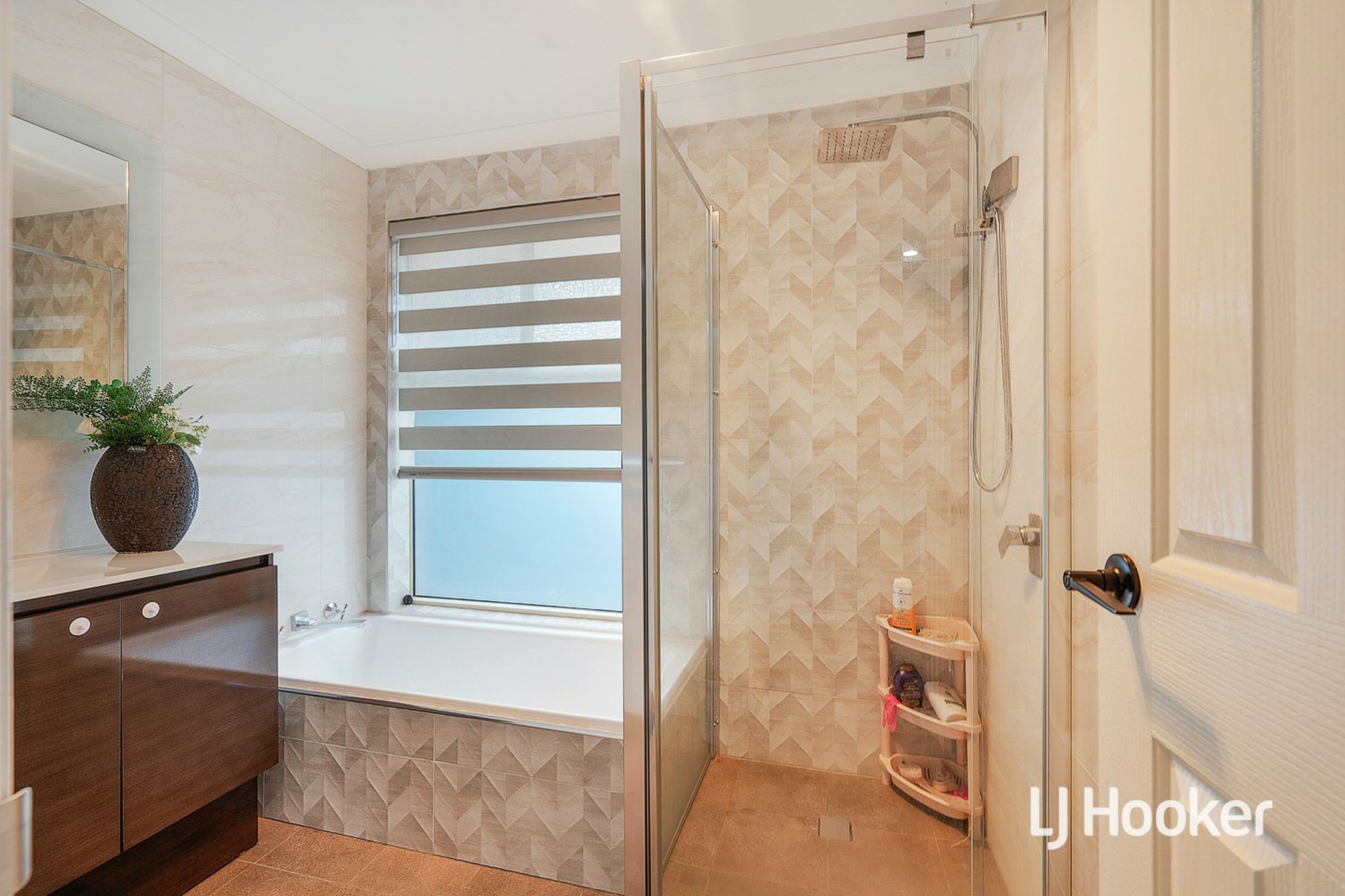 7 Reveley Close, SEVILLE GROVE